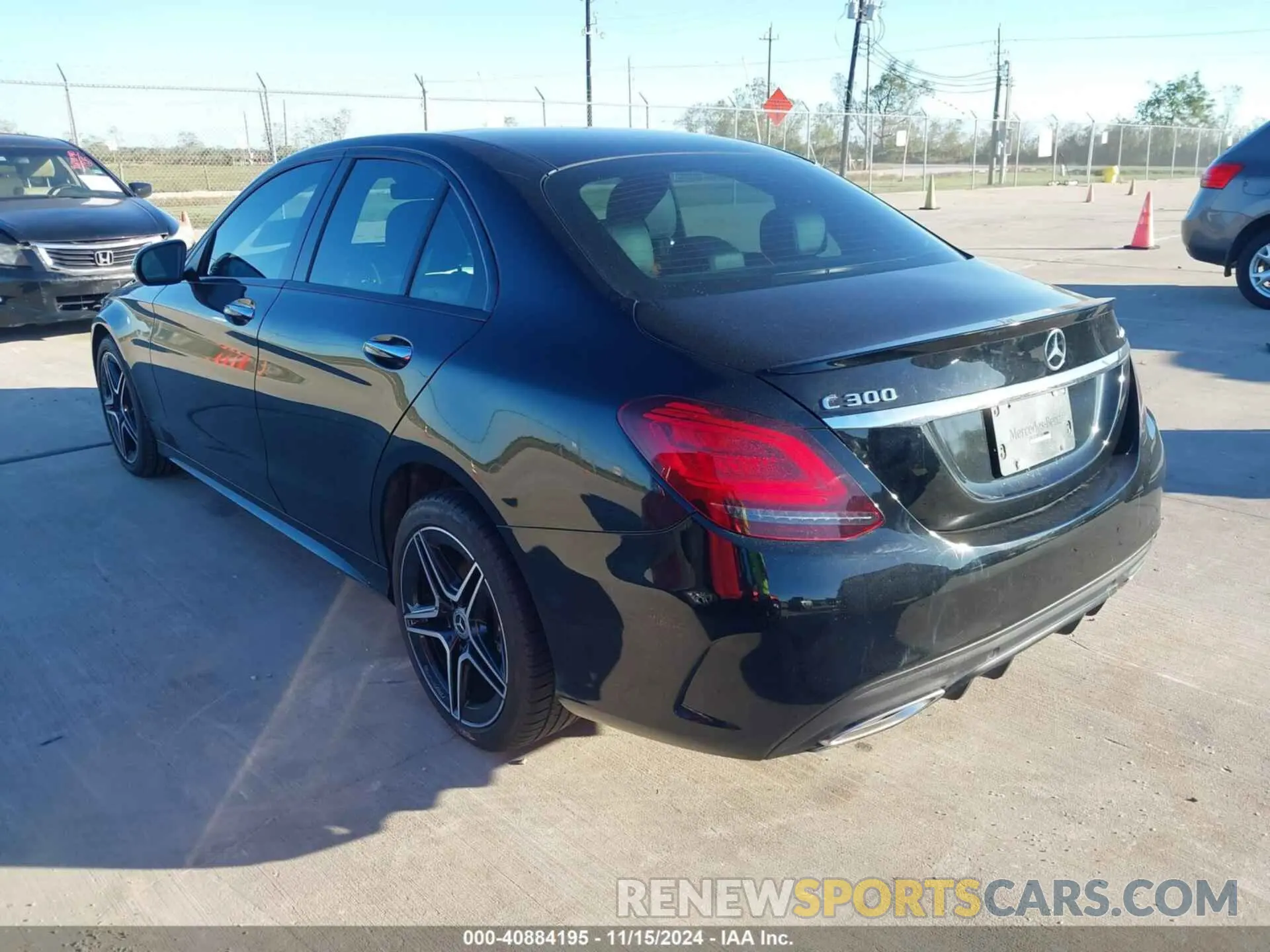 3 Photograph of a damaged car W1KWF8EB3LR593778 MERCEDES-BENZ C 300 2020