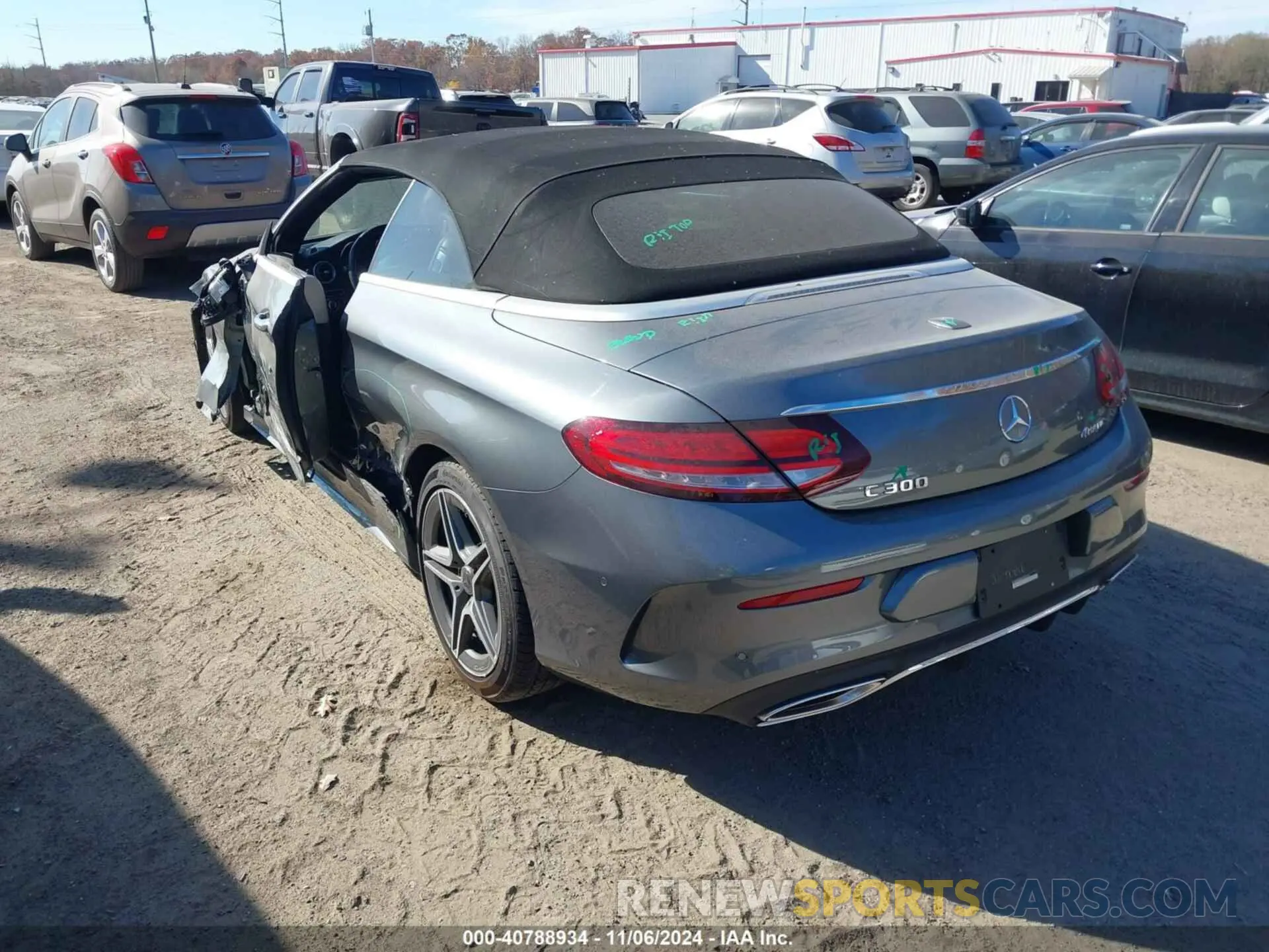 3 Photograph of a damaged car W1KWK8EB1LG022118 MERCEDES-BENZ C 300 2020