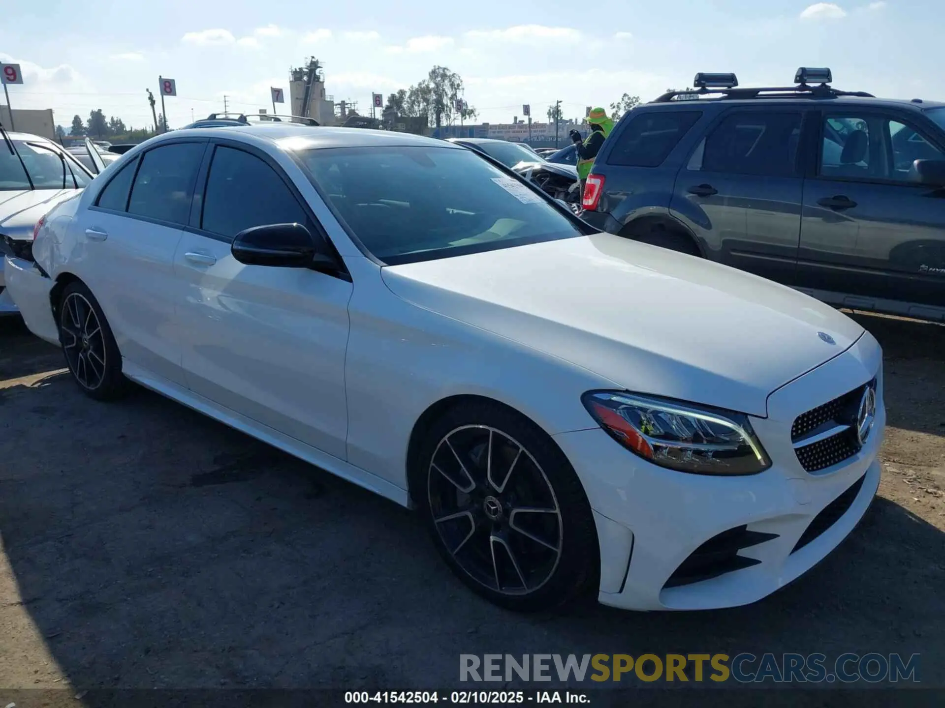1 Photograph of a damaged car WDDWF8DB0LR545186 MERCEDES-BENZ C 300 2020