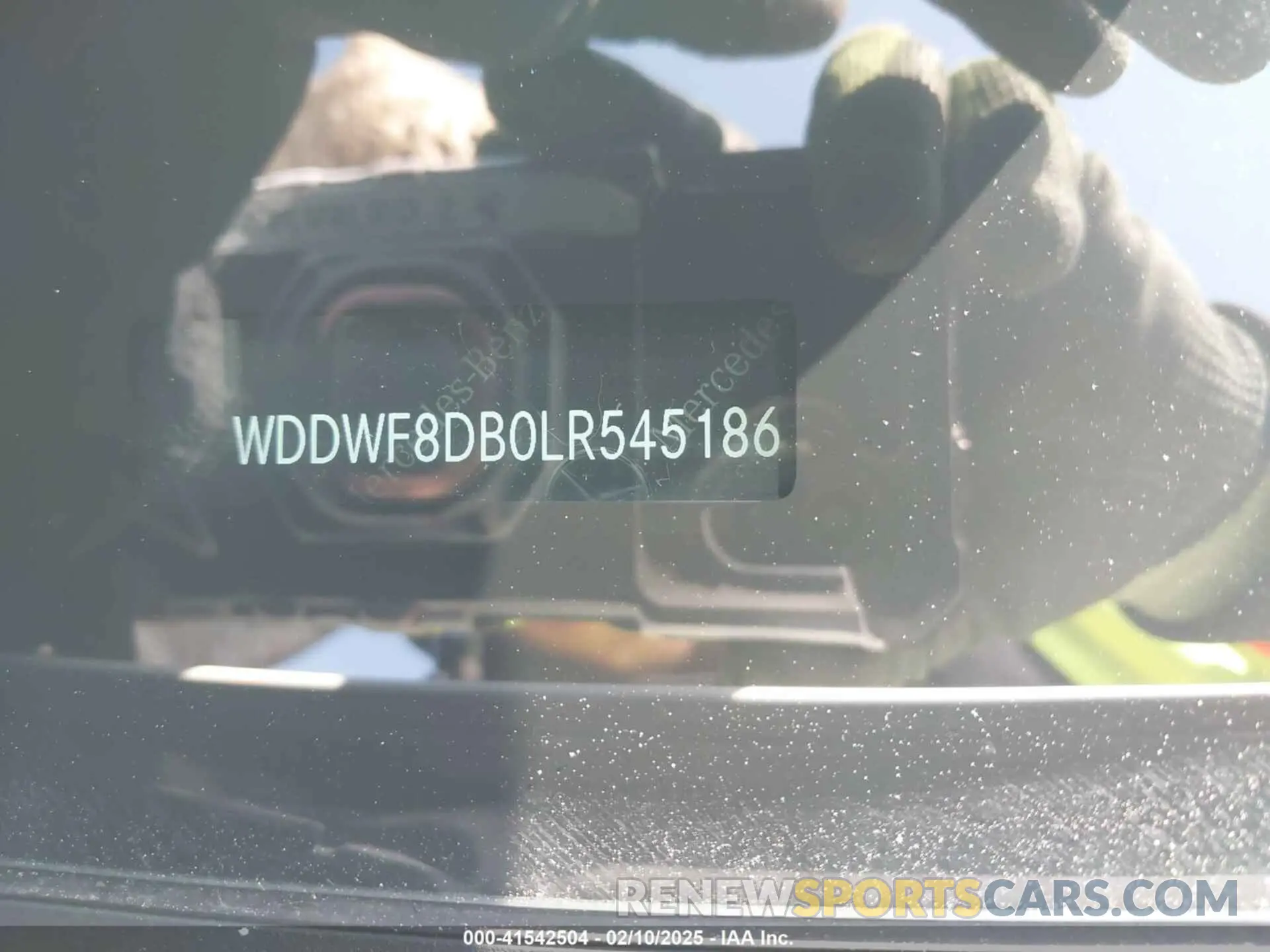 9 Photograph of a damaged car WDDWF8DB0LR545186 MERCEDES-BENZ C 300 2020