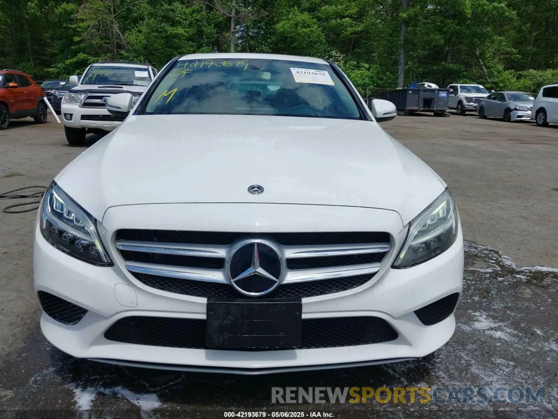 12 Photograph of a damaged car WDDWF8DB1LR543088 MERCEDES-BENZ C 300 2020