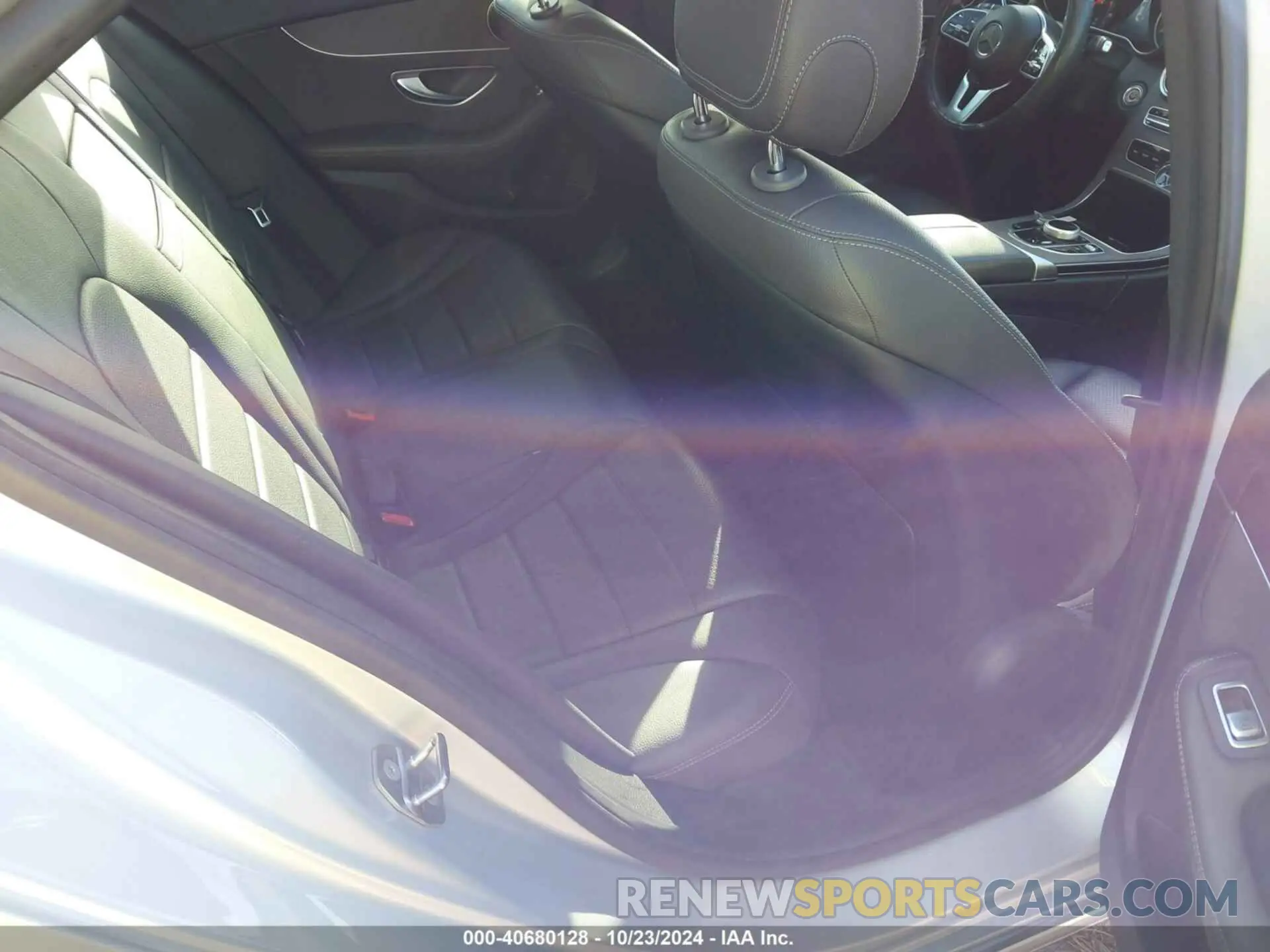 8 Photograph of a damaged car WDDWF8DB1LR546816 MERCEDES-BENZ C 300 2020
