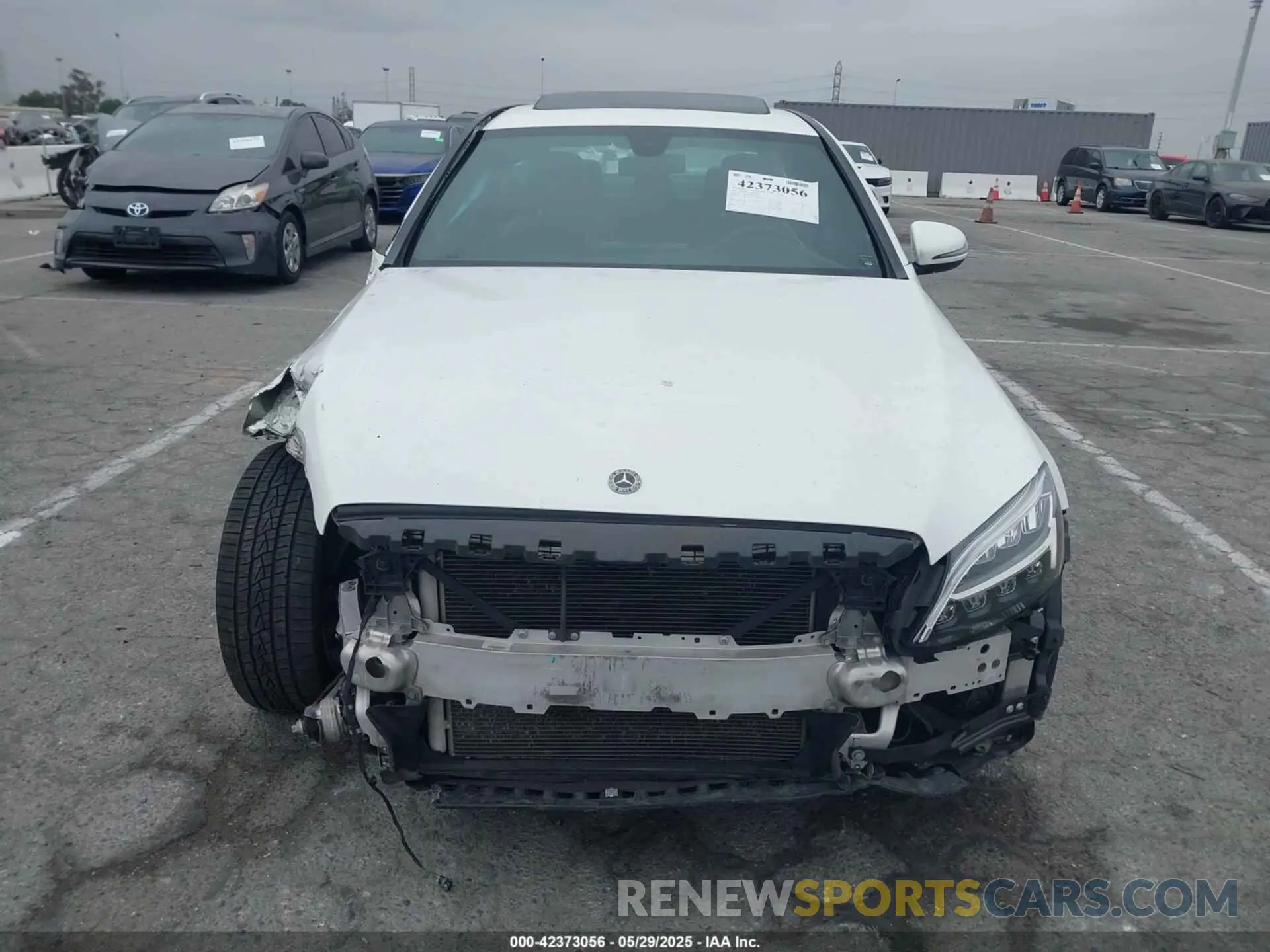 13 Photograph of a damaged car WDDWF8DB3LR541486 MERCEDES-BENZ C 300 2020