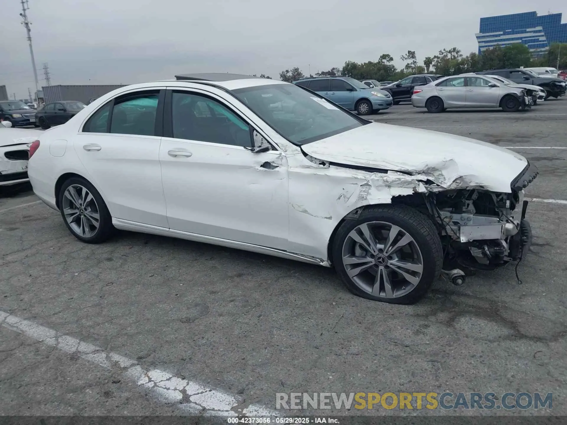 14 Photograph of a damaged car WDDWF8DB3LR541486 MERCEDES-BENZ C 300 2020