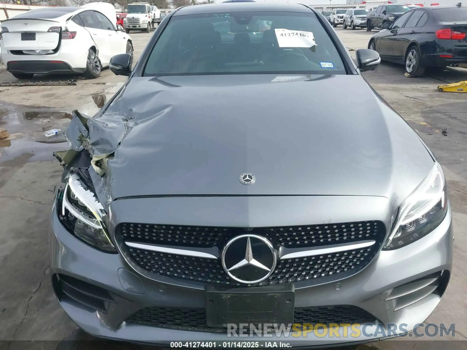 12 Photograph of a damaged car WDDWF8DB3LR558241 MERCEDES-BENZ C 300 2020
