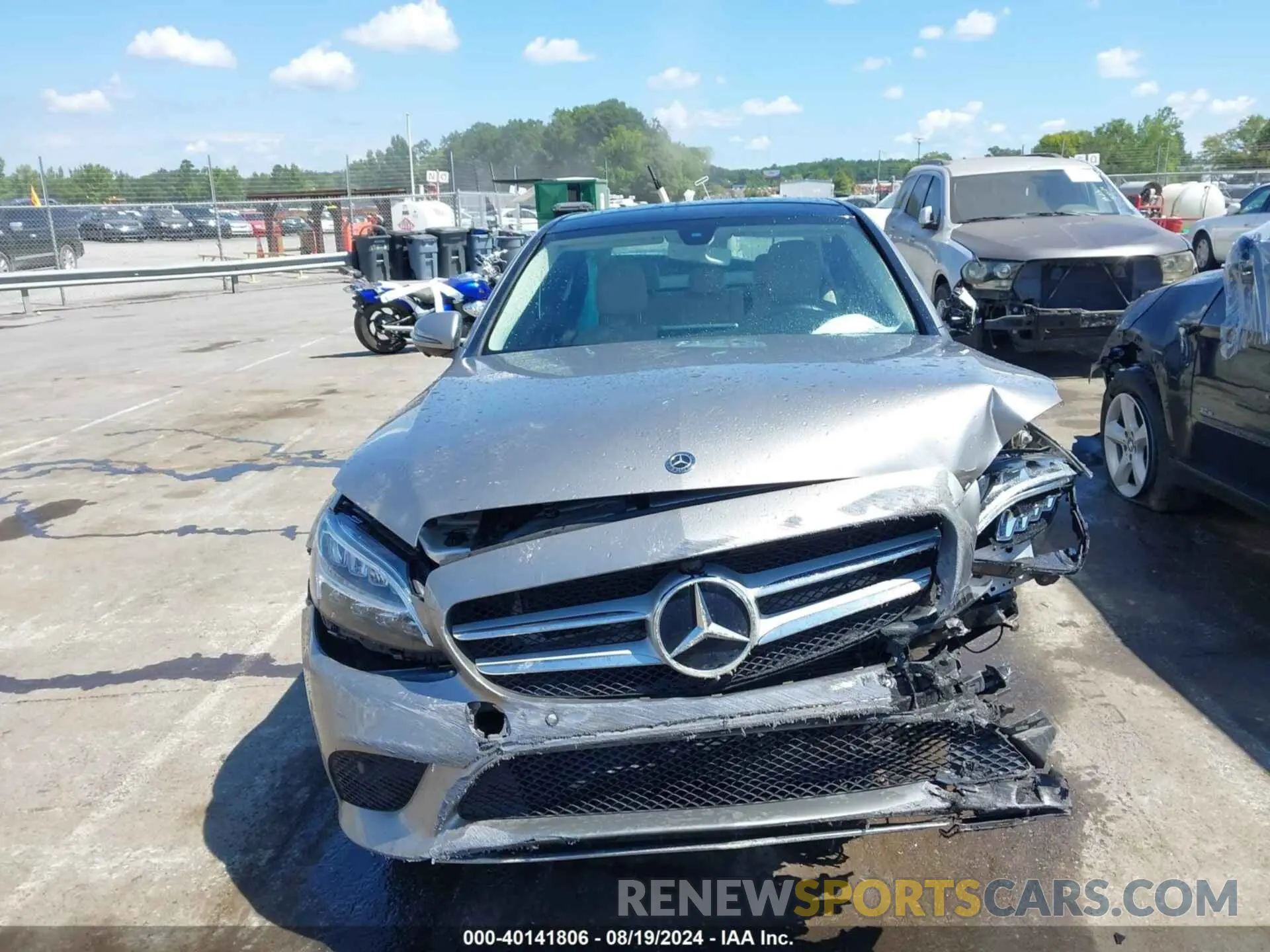 13 Photograph of a damaged car WDDWF8DBXLR545714 MERCEDES-BENZ C 300 2020