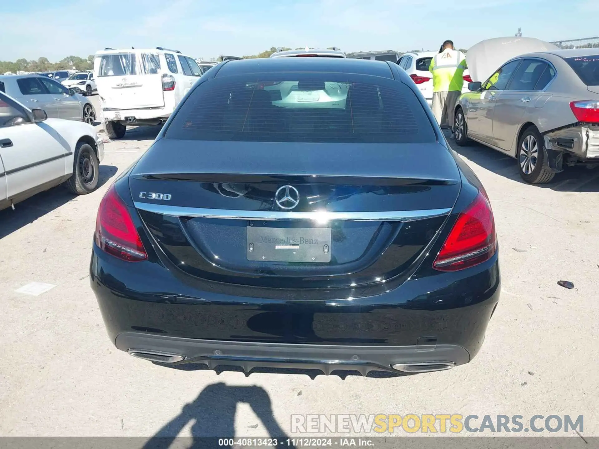 16 Photograph of a damaged car WDDWF8DBXLR558513 MERCEDES-BENZ C 300 2020