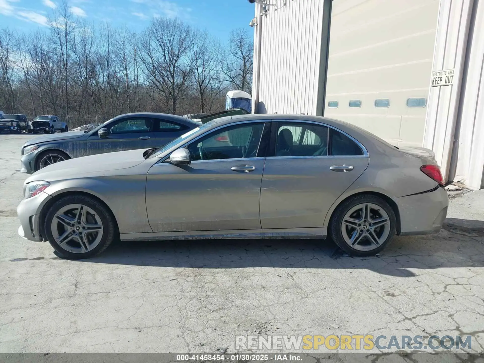 14 Photograph of a damaged car WDDWF8EB0LR557143 MERCEDES-BENZ C 300 2020