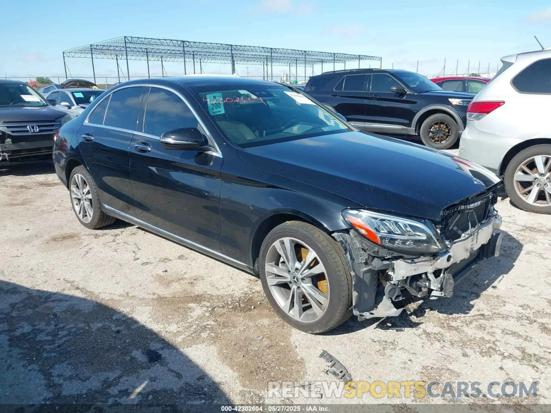 1 Photograph of a damaged car WDDWF8EB5LR549362 MERCEDES-BENZ C 300 2020
