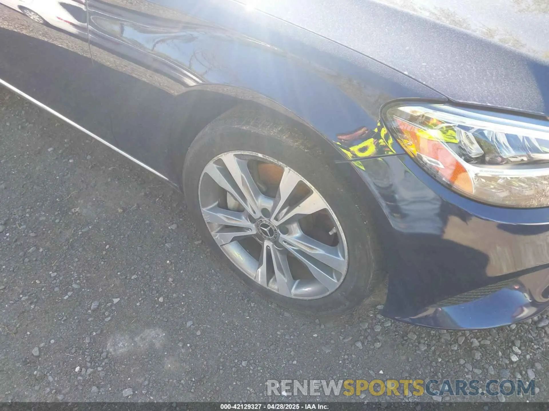6 Photograph of a damaged car WDDWF8EB9LR561644 MERCEDES-BENZ C 300 2020