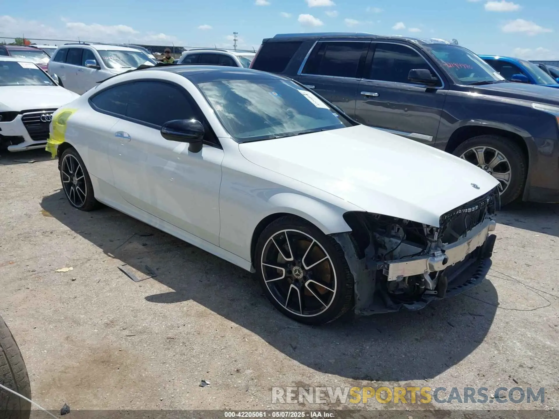 1 Photograph of a damaged car WDDWJ8DB7LF942328 MERCEDES-BENZ C 300 2020