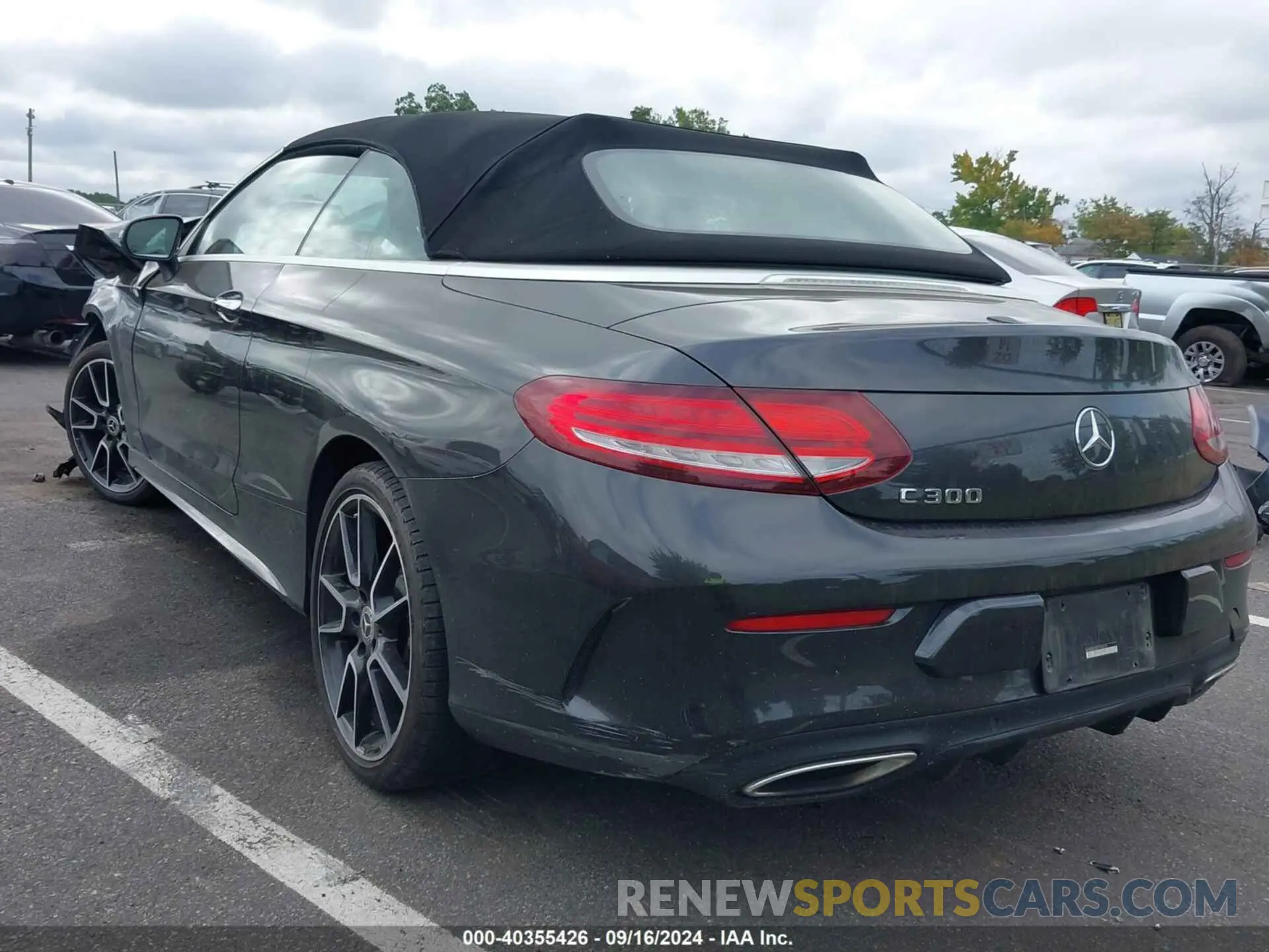 3 Photograph of a damaged car WDDWK8DB8LF940620 MERCEDES-BENZ C 300 2020