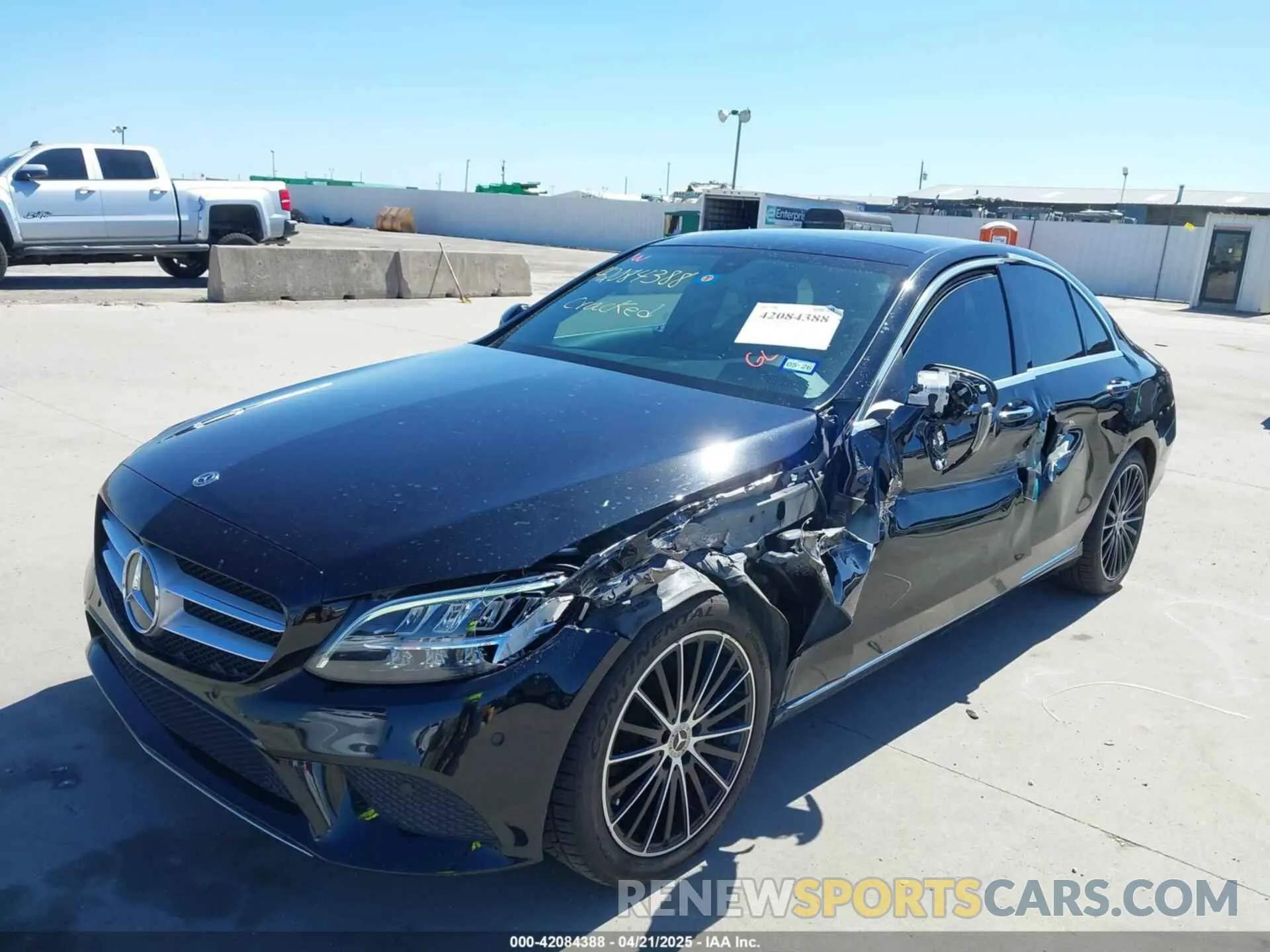2 Photograph of a damaged car W1KWF8DB0MR618283 MERCEDES-BENZ C 300 2021