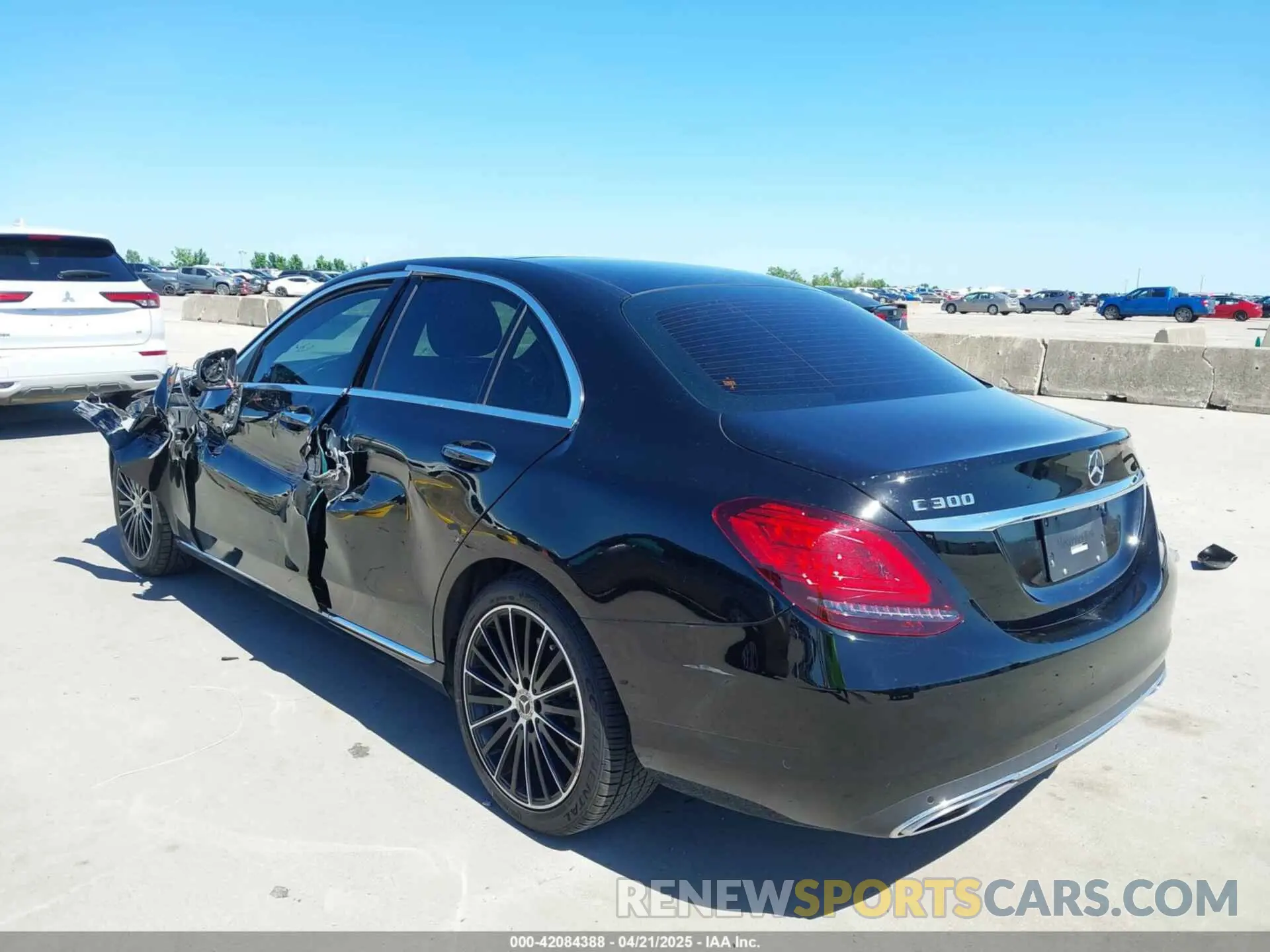 3 Photograph of a damaged car W1KWF8DB0MR618283 MERCEDES-BENZ C 300 2021
