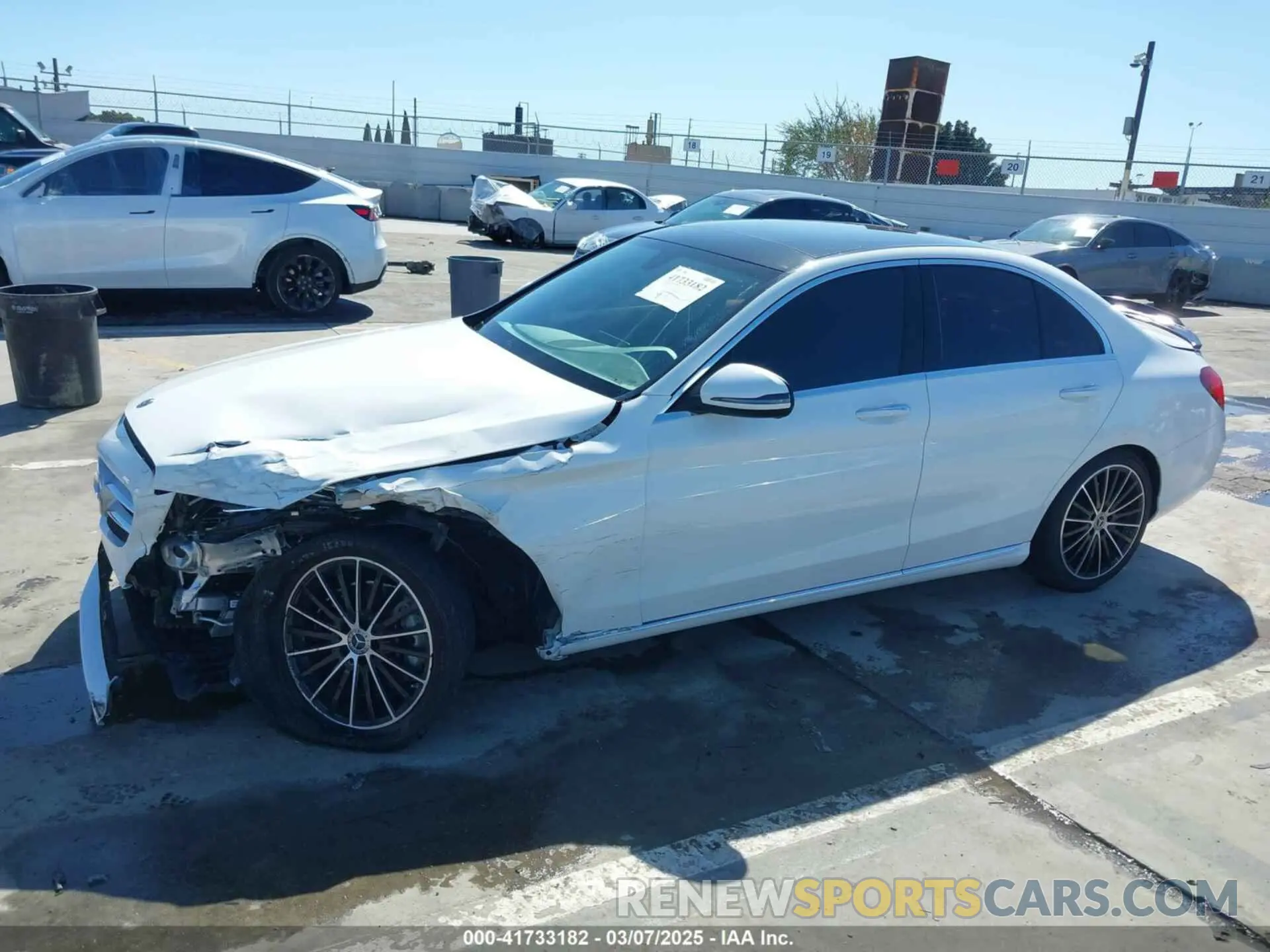 2 Photograph of a damaged car W1KWF8DB0MR635682 MERCEDES-BENZ C 300 2021