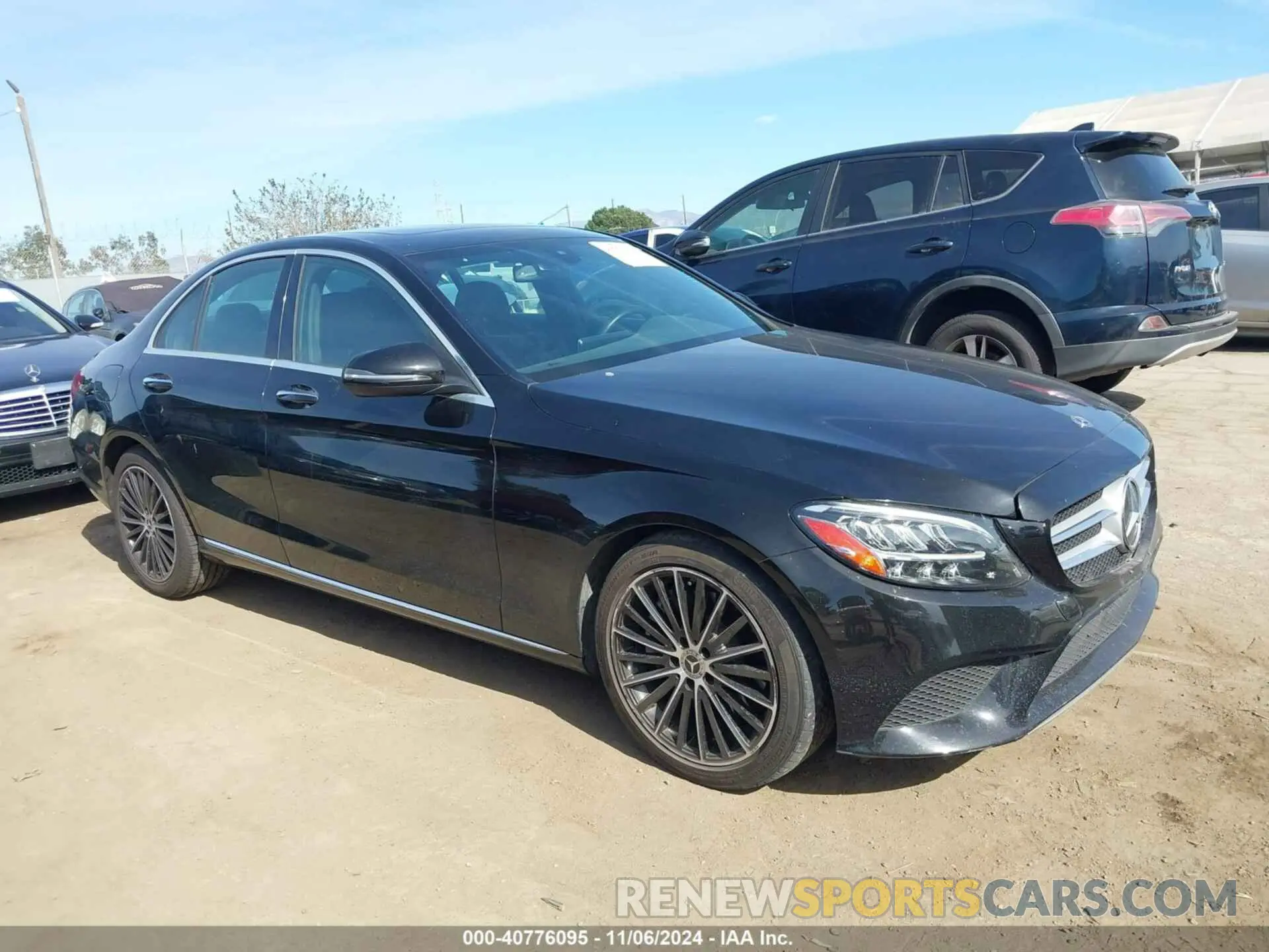 1 Photograph of a damaged car W1KWF8DB1MR628711 MERCEDES-BENZ C 300 2021