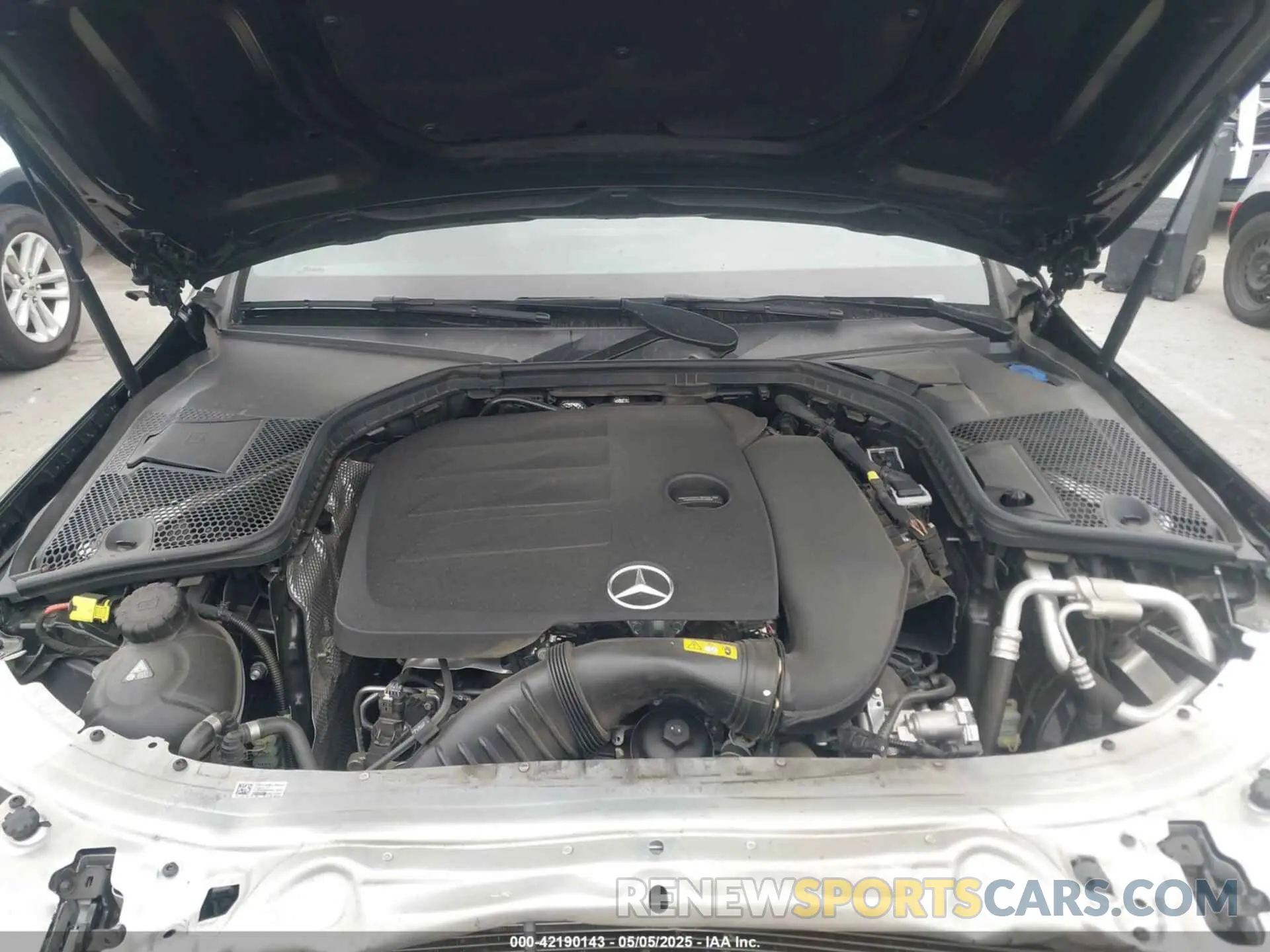 10 Photograph of a damaged car W1KWF8DB5MR650484 MERCEDES-BENZ C 300 2021