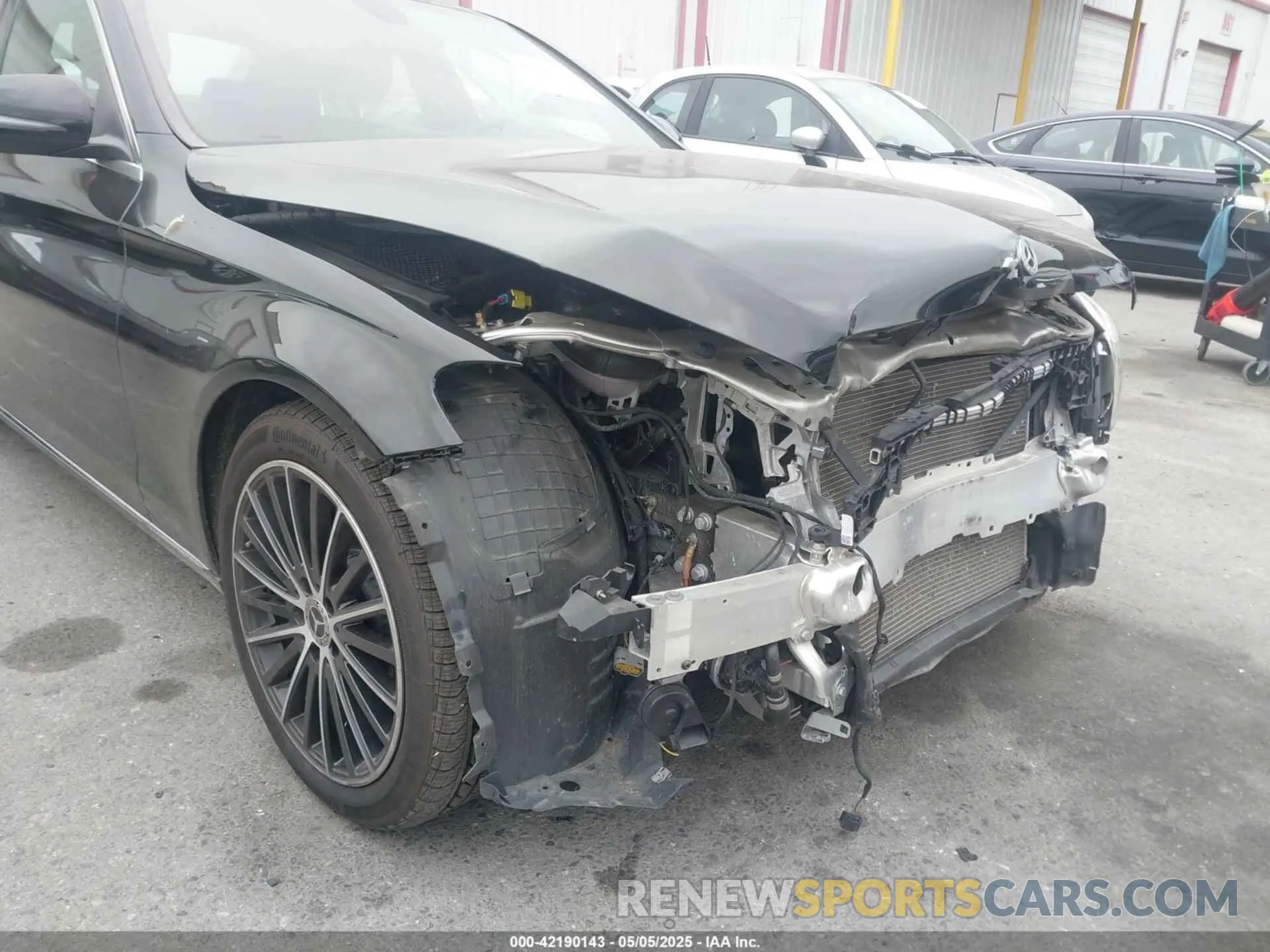6 Photograph of a damaged car W1KWF8DB5MR650484 MERCEDES-BENZ C 300 2021