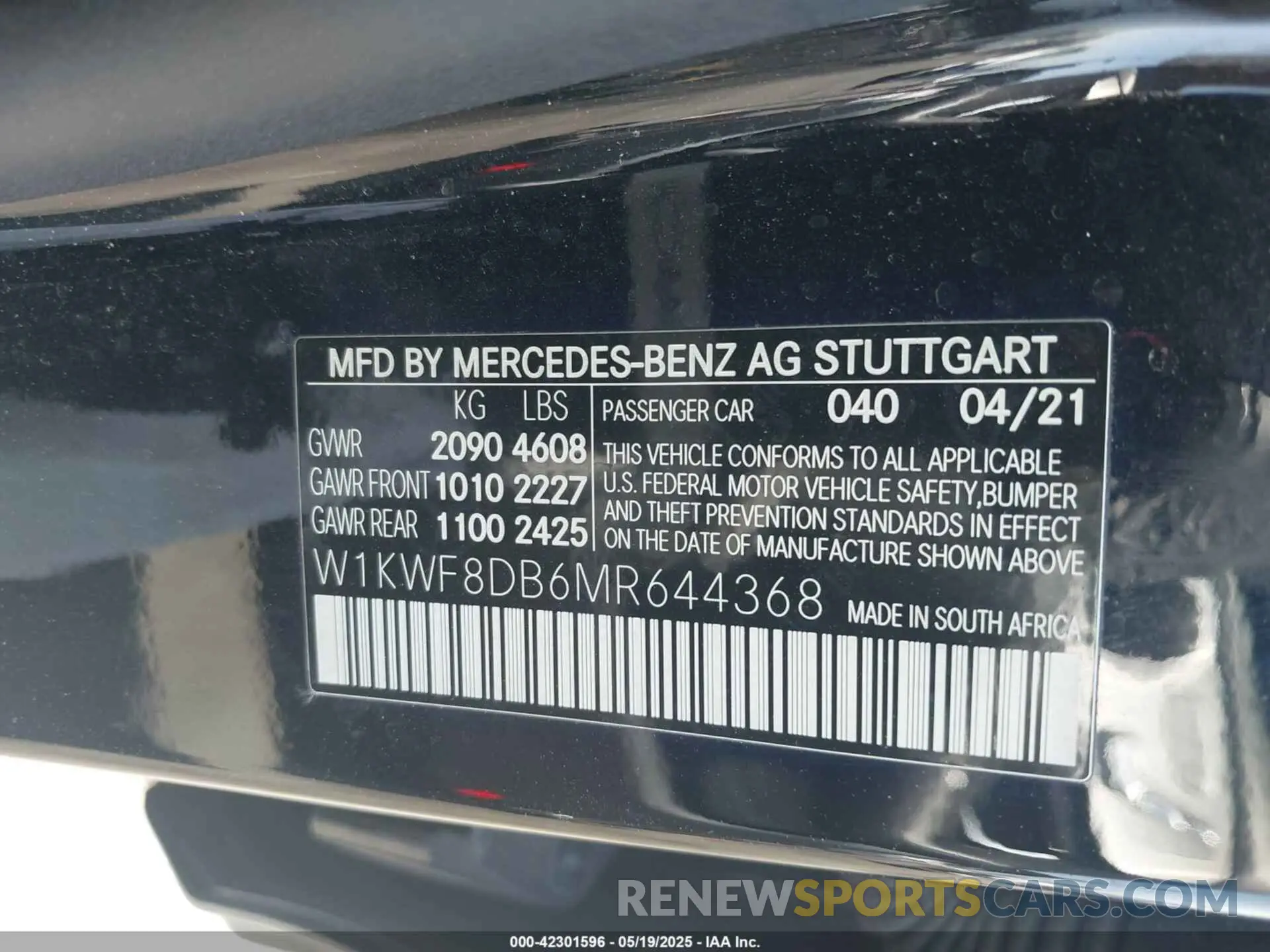 9 Photograph of a damaged car W1KWF8DB6MR644368 MERCEDES-BENZ C 300 2021