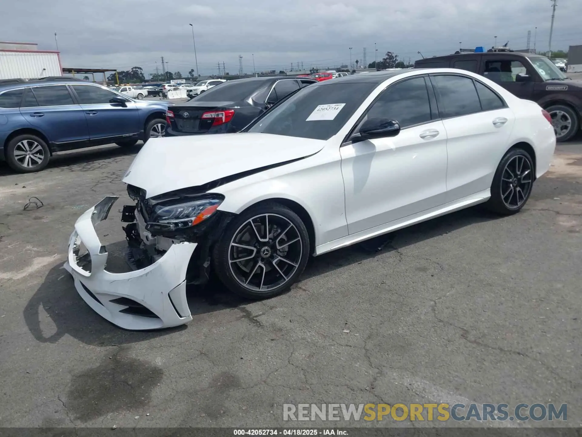 2 Photograph of a damaged car W1KWF8DB7MR609791 MERCEDES-BENZ C 300 2021