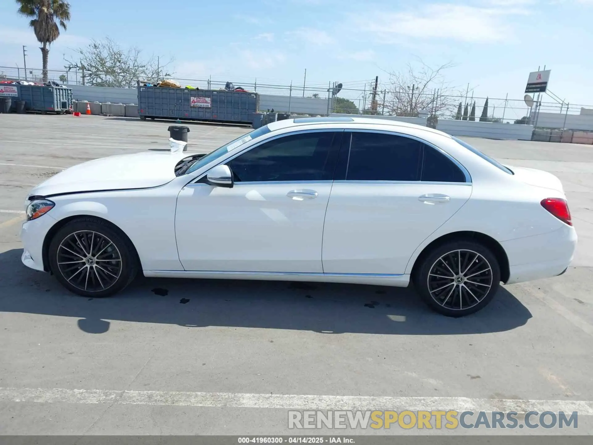 15 Photograph of a damaged car W1KWF8DB9MR611445 MERCEDES-BENZ C 300 2021