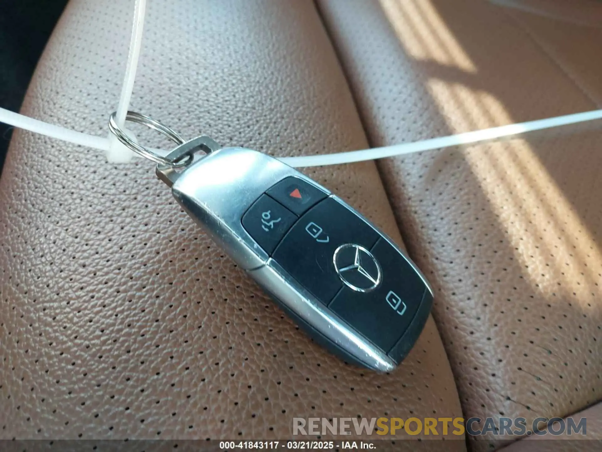 11 Photograph of a damaged car W1KWF8DBXMR625290 MERCEDES-BENZ C 300 2021