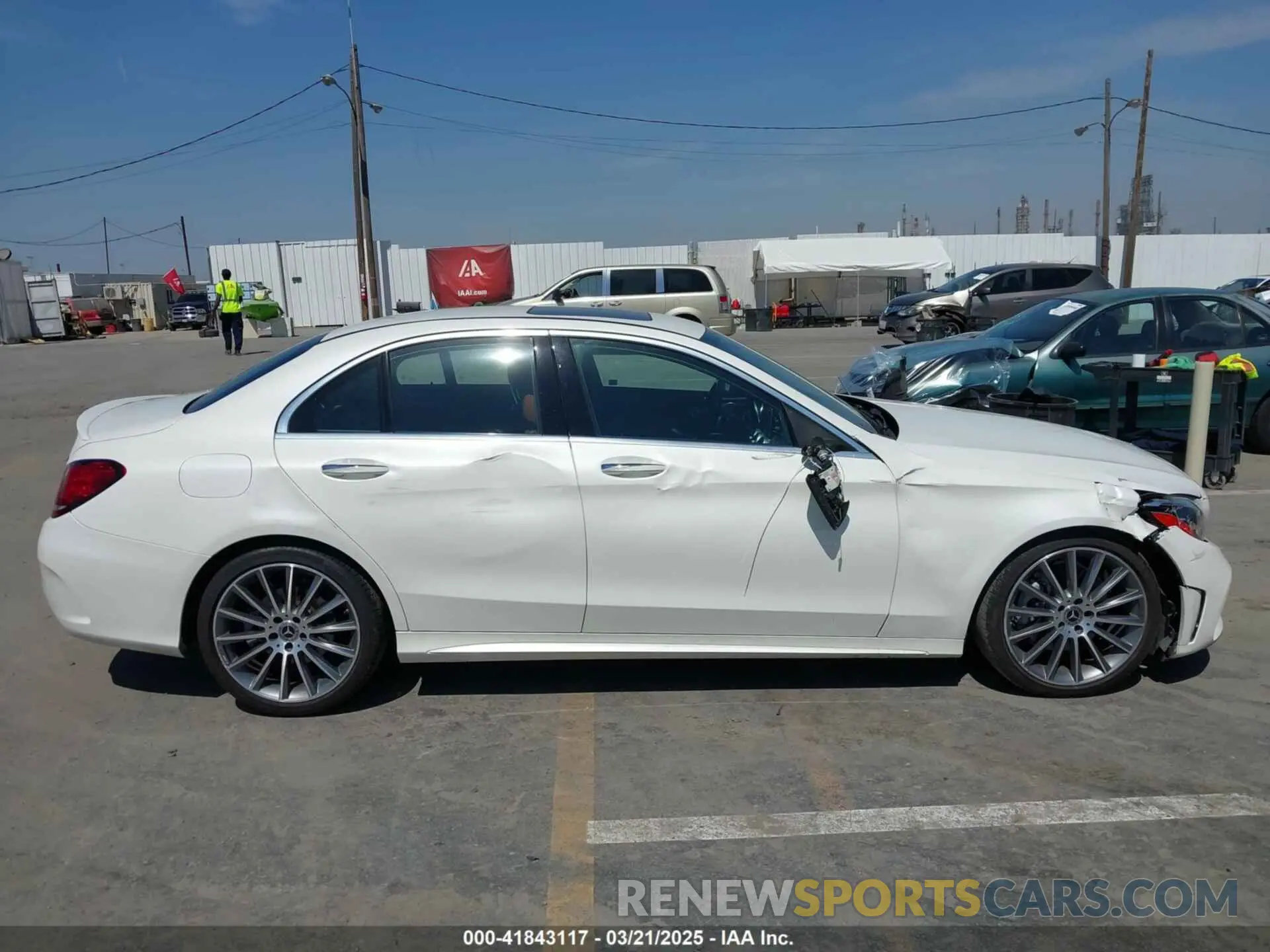 13 Photograph of a damaged car W1KWF8DBXMR625290 MERCEDES-BENZ C 300 2021