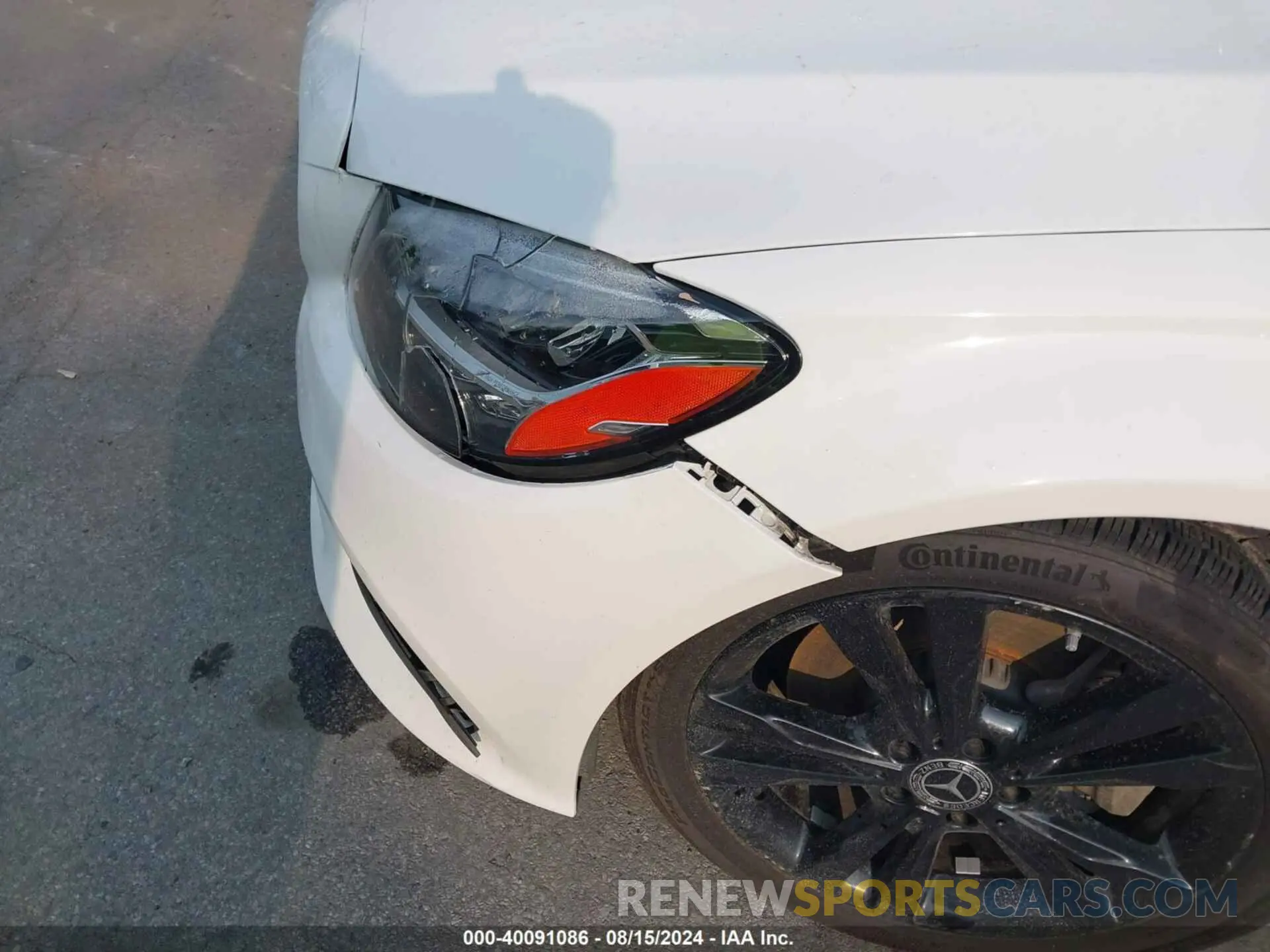 19 Photograph of a damaged car W1KWF8EB2MR637075 MERCEDES-BENZ C 300 2021