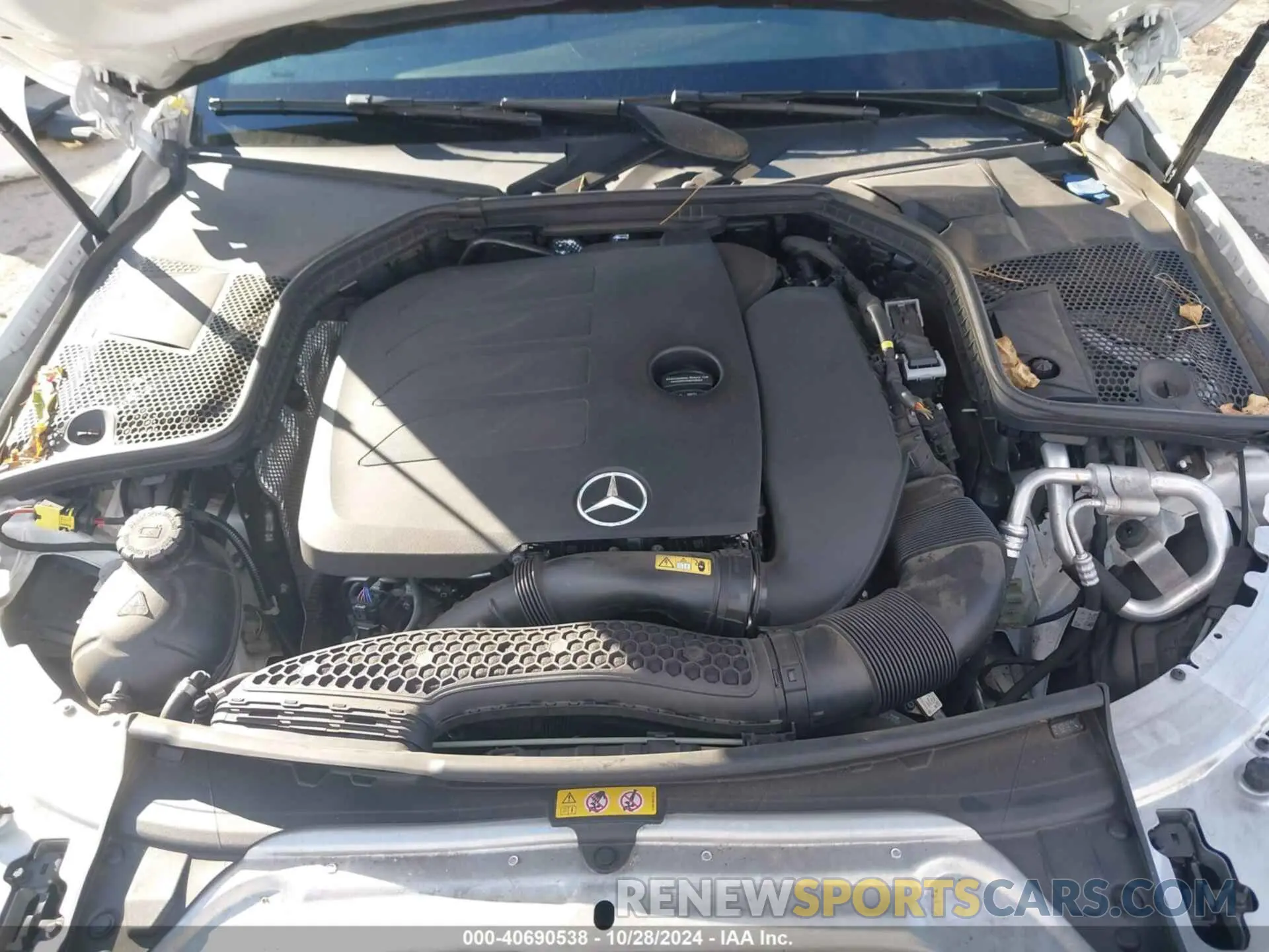 10 Photograph of a damaged car W1KWF8EB9MR609306 MERCEDES-BENZ C 300 2021