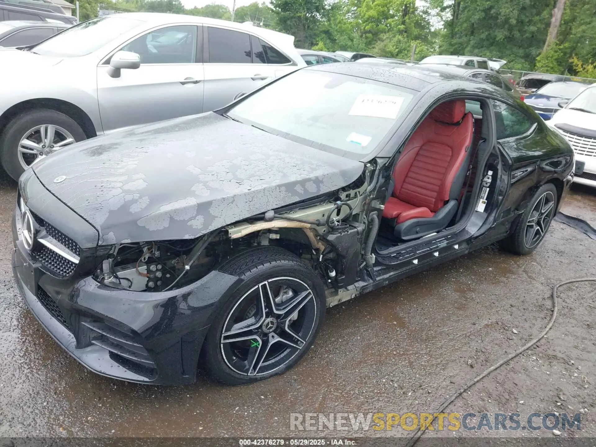 2 Photograph of a damaged car W1KWJ8EB5MG092130 MERCEDES-BENZ C 300 2021