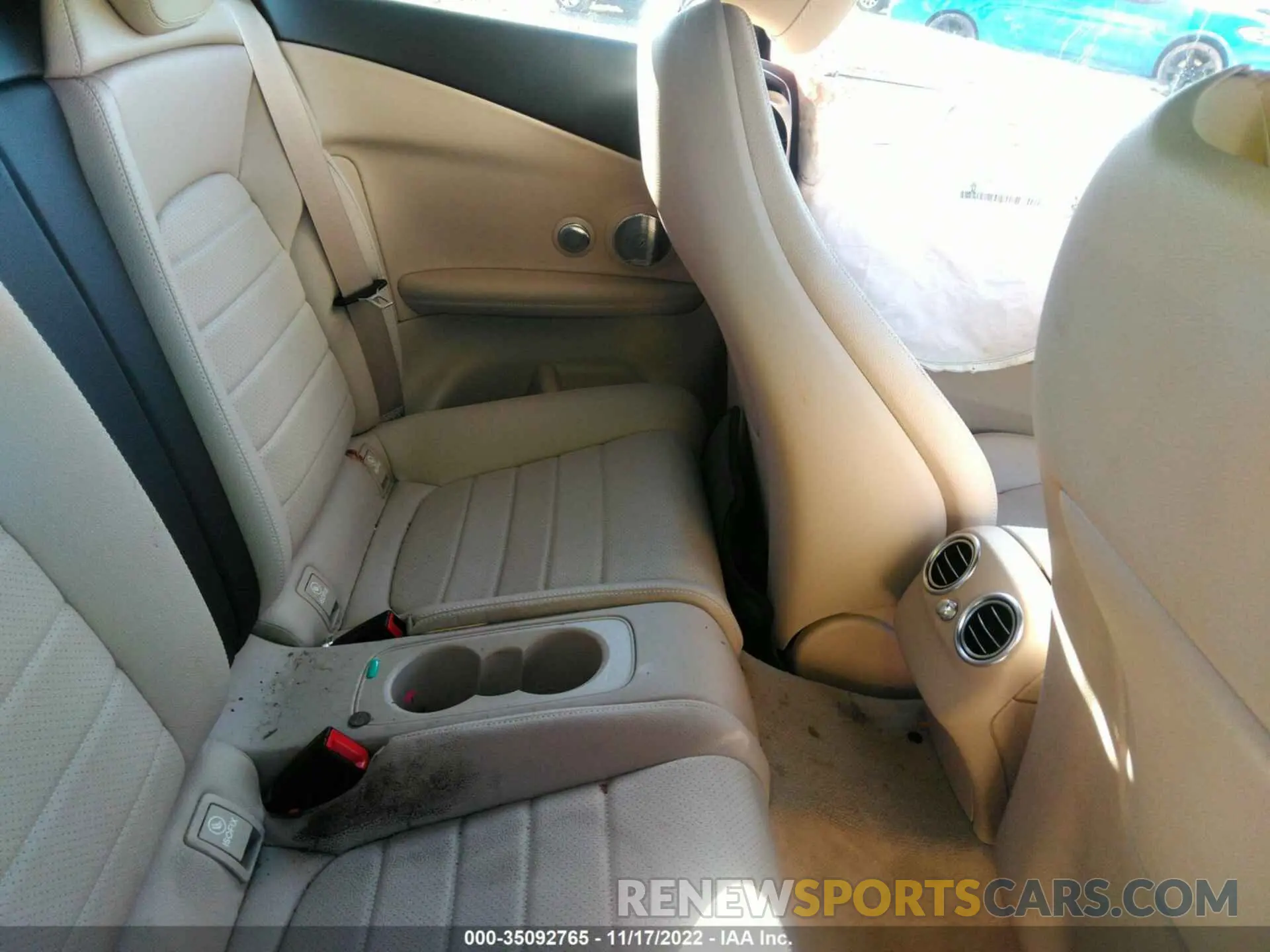 8 Photograph of a damaged car W1KWK8DB3MG083540 MERCEDES-BENZ C 300 2021
