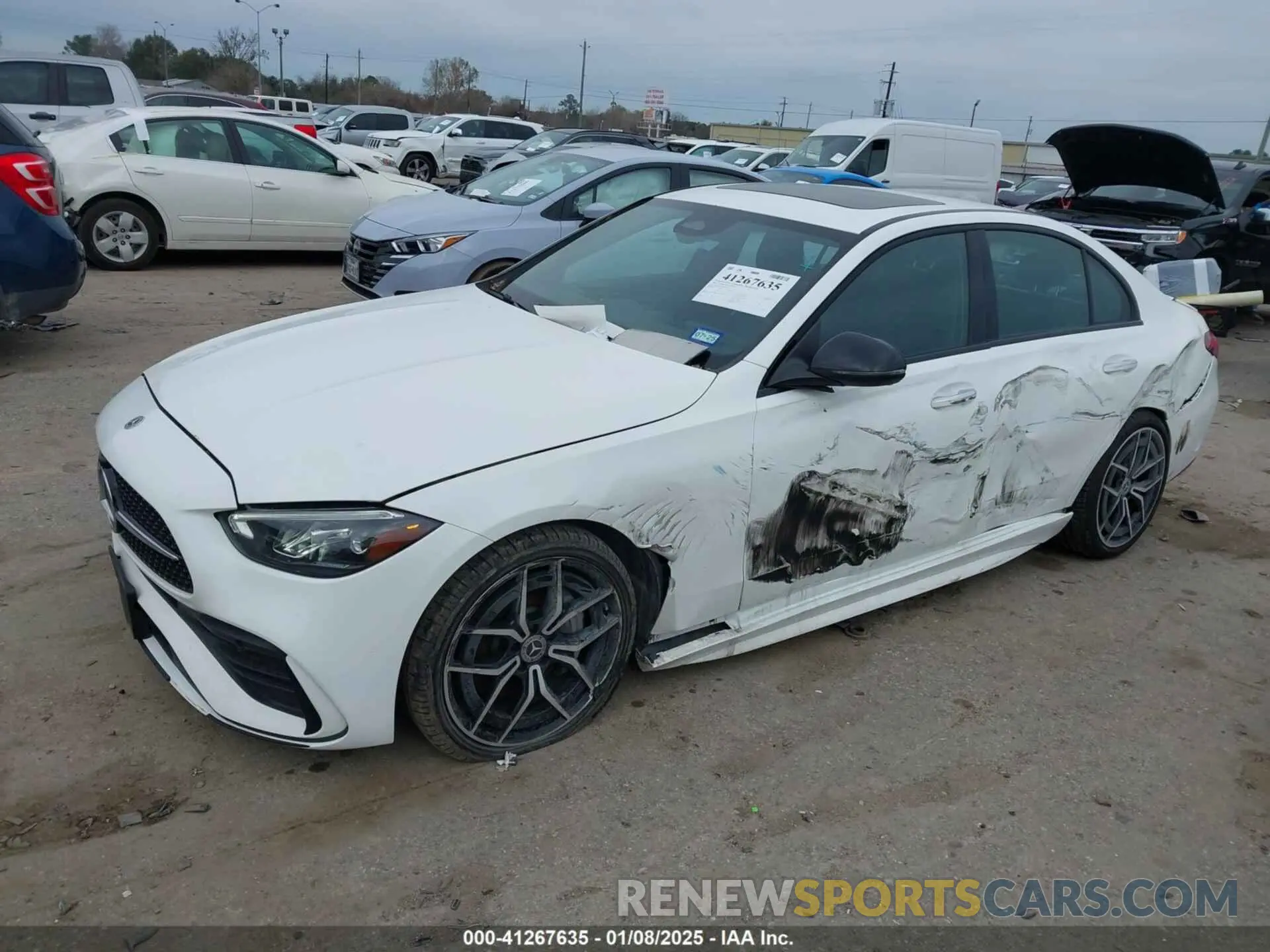 2 Photograph of a damaged car W1KAF4GB0NR058376 MERCEDES-BENZ C 300 2022