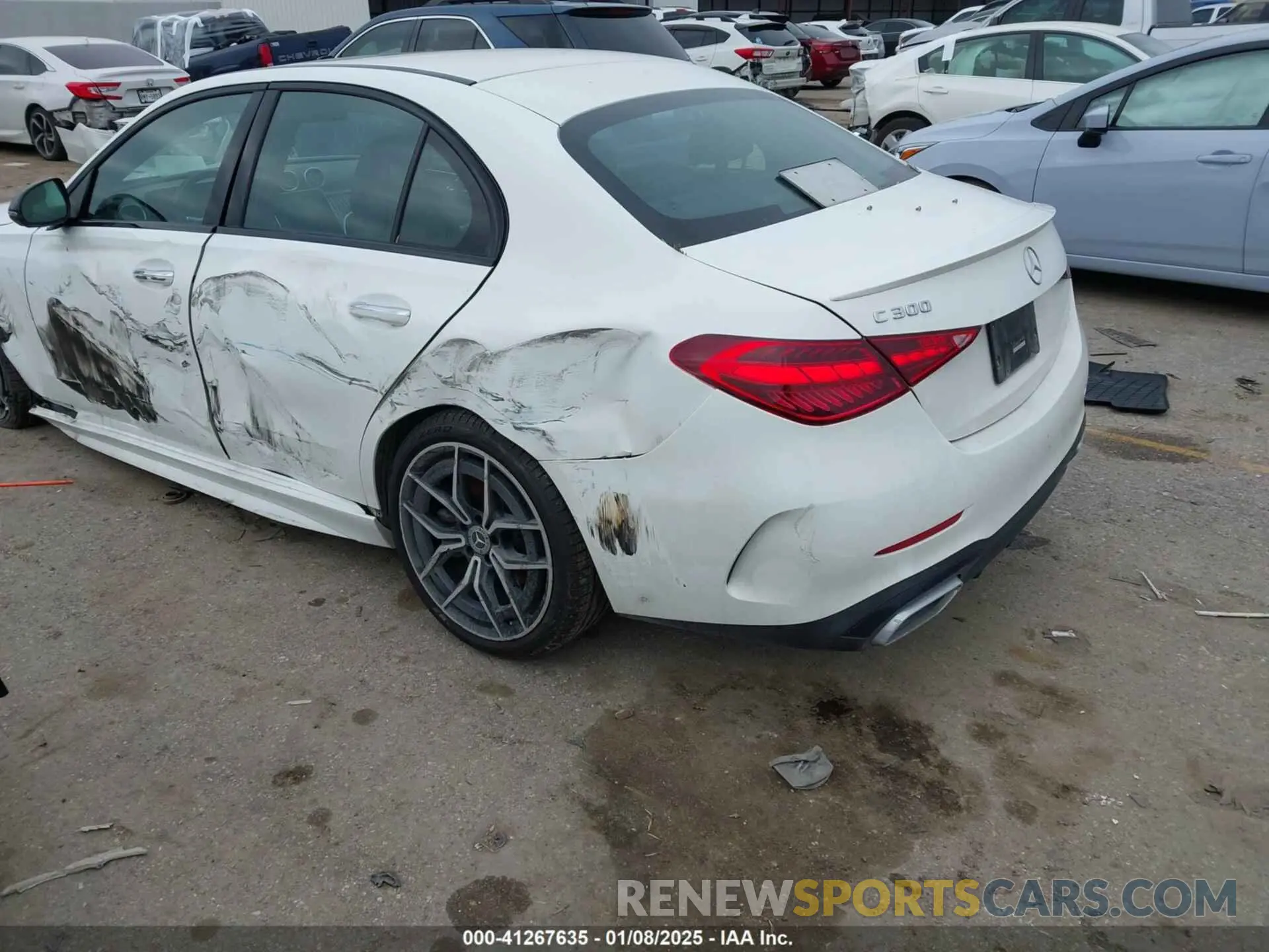 3 Photograph of a damaged car W1KAF4GB0NR058376 MERCEDES-BENZ C 300 2022