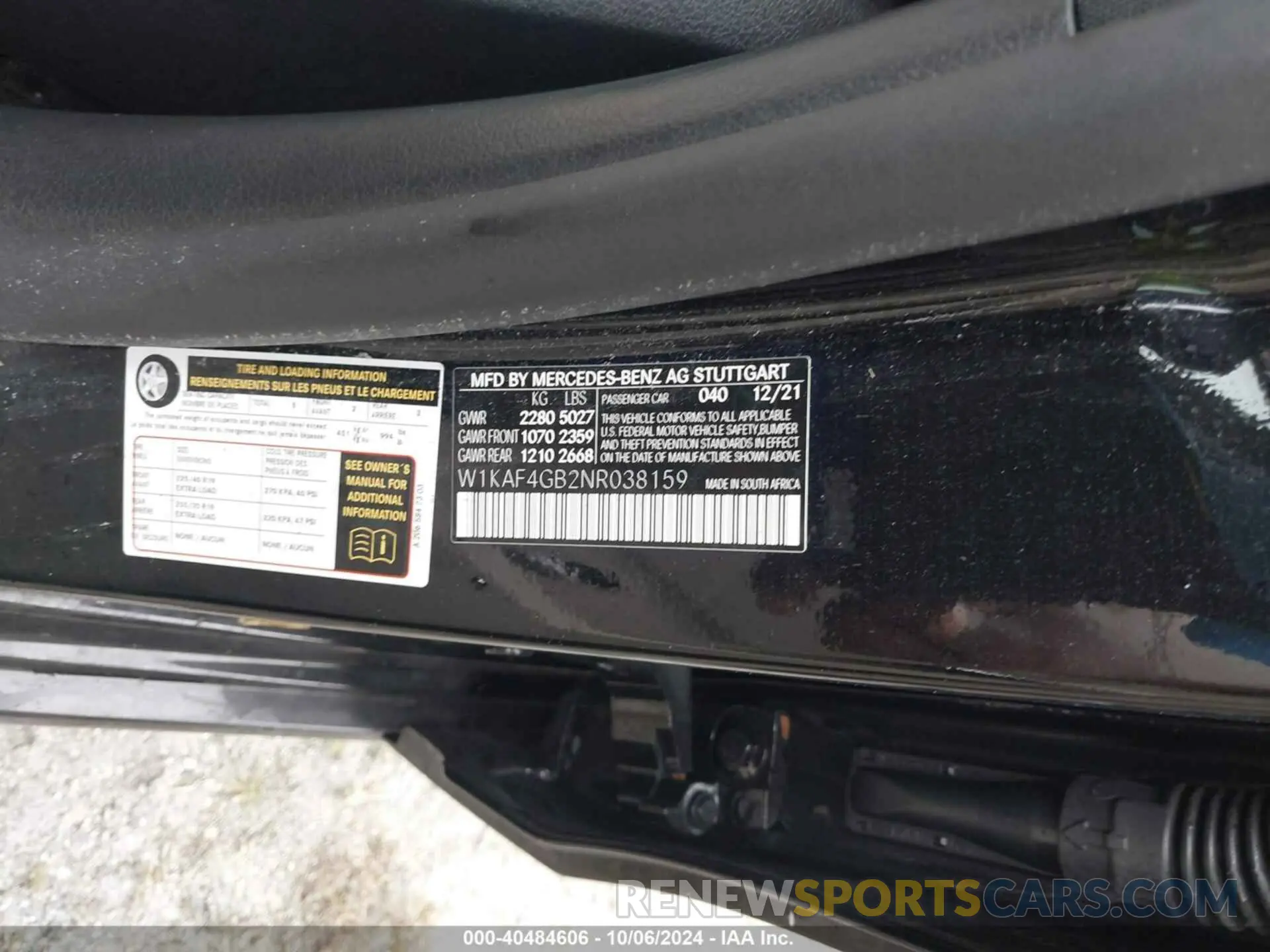 9 Photograph of a damaged car W1KAF4GB2NR038159 MERCEDES-BENZ C 300 2022