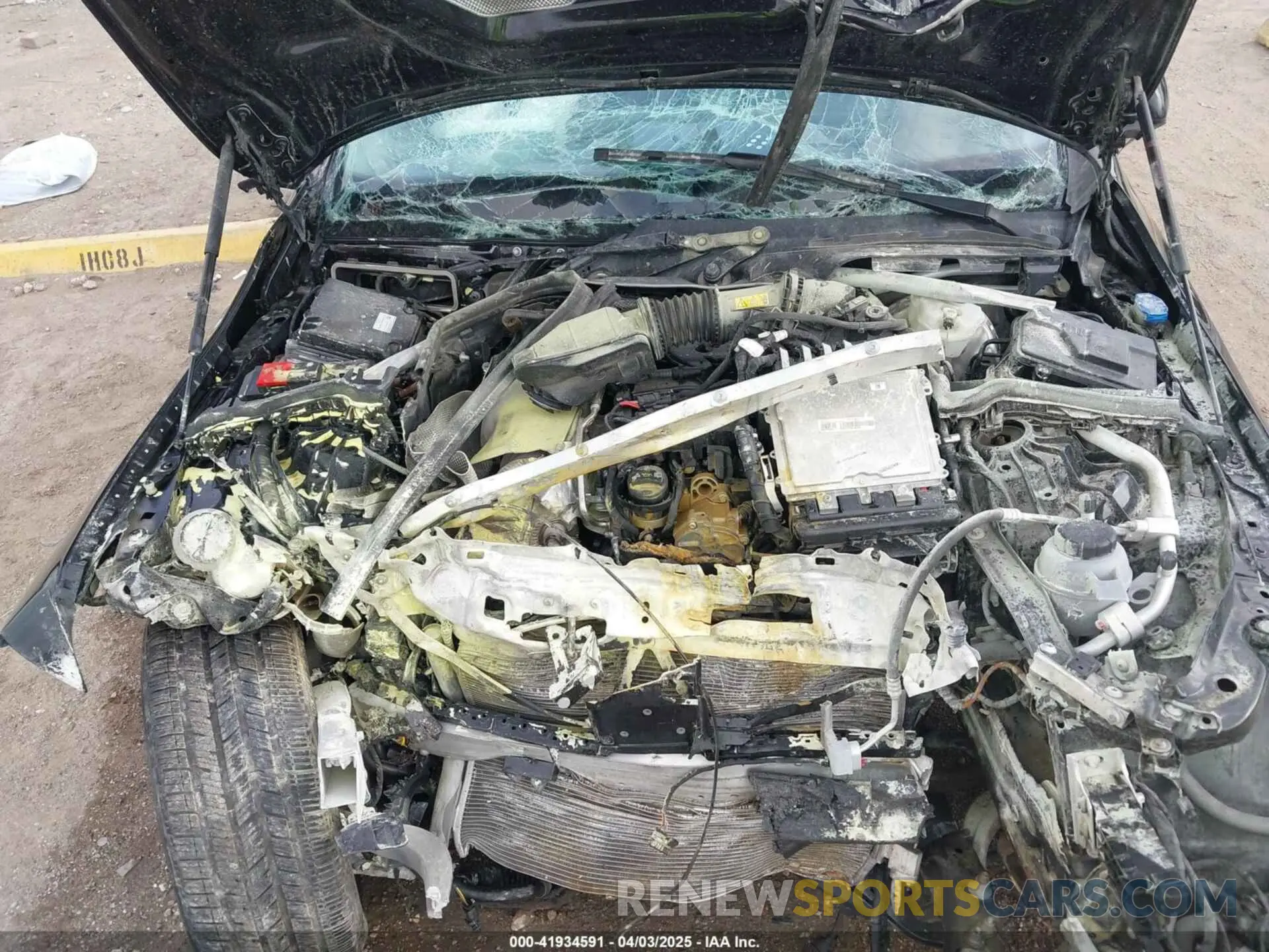 10 Photograph of a damaged car W1KAF4GB4NR036199 MERCEDES-BENZ C 300 2022