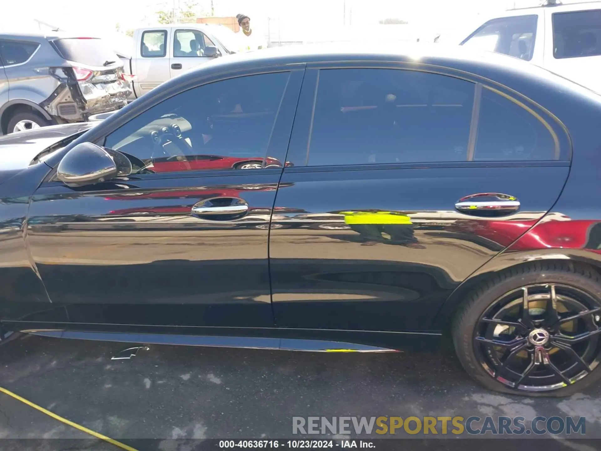 14 Photograph of a damaged car W1KAF4GB4NR064794 MERCEDES-BENZ C 300 2022