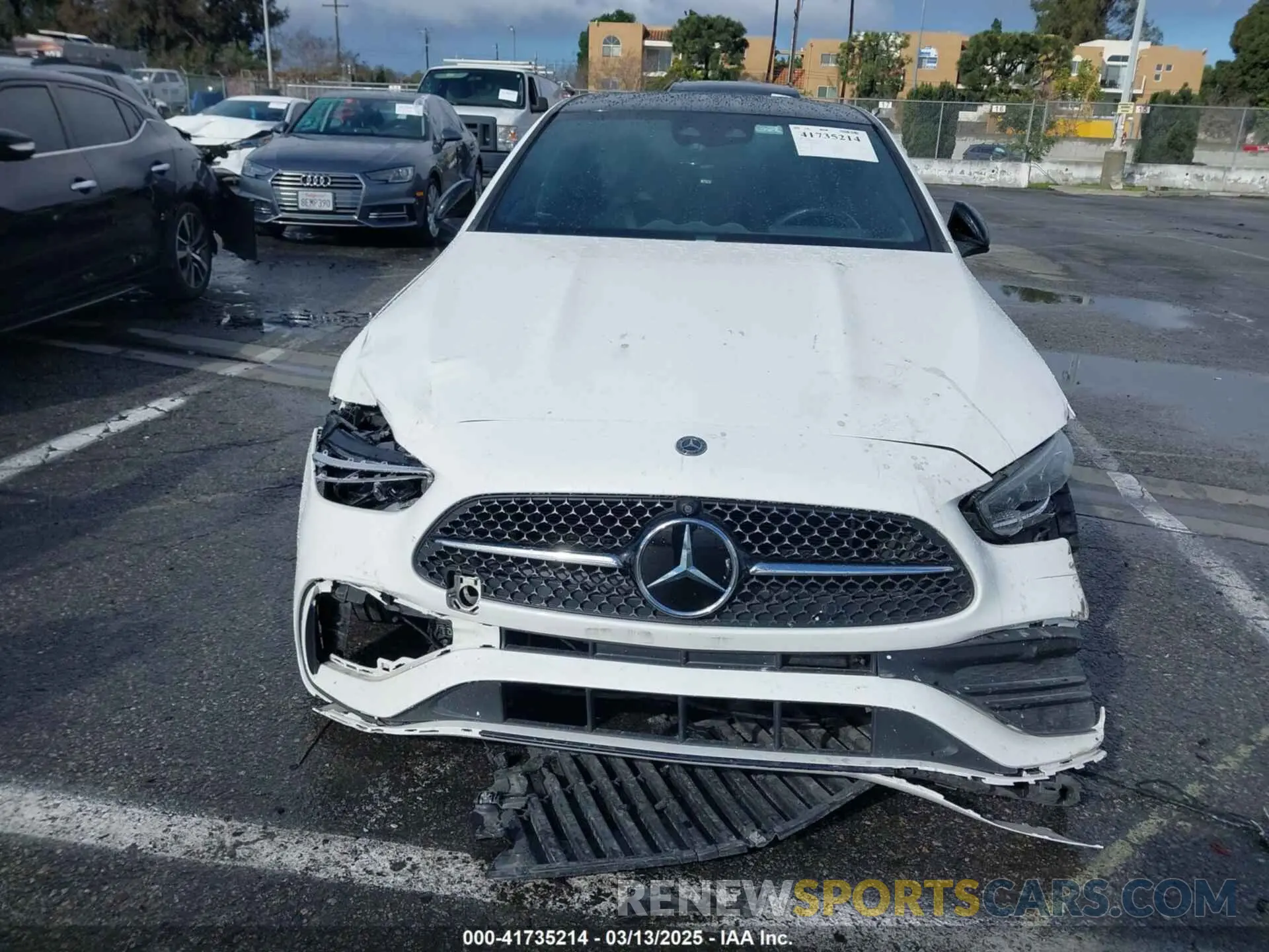 12 Photograph of a damaged car W1KAF4GB6NR018013 MERCEDES-BENZ C 300 2022