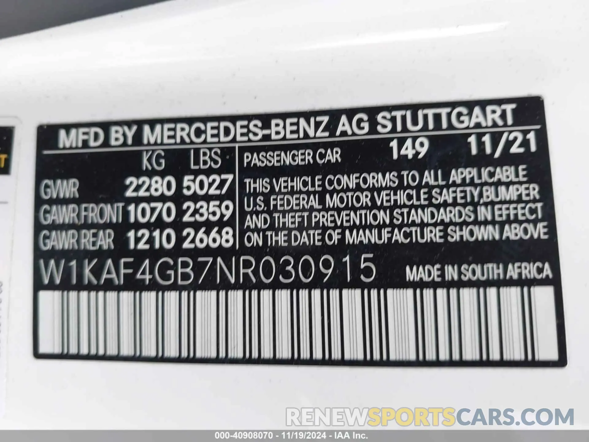 9 Photograph of a damaged car W1KAF4GB7NR030915 MERCEDES-BENZ C 300 2022