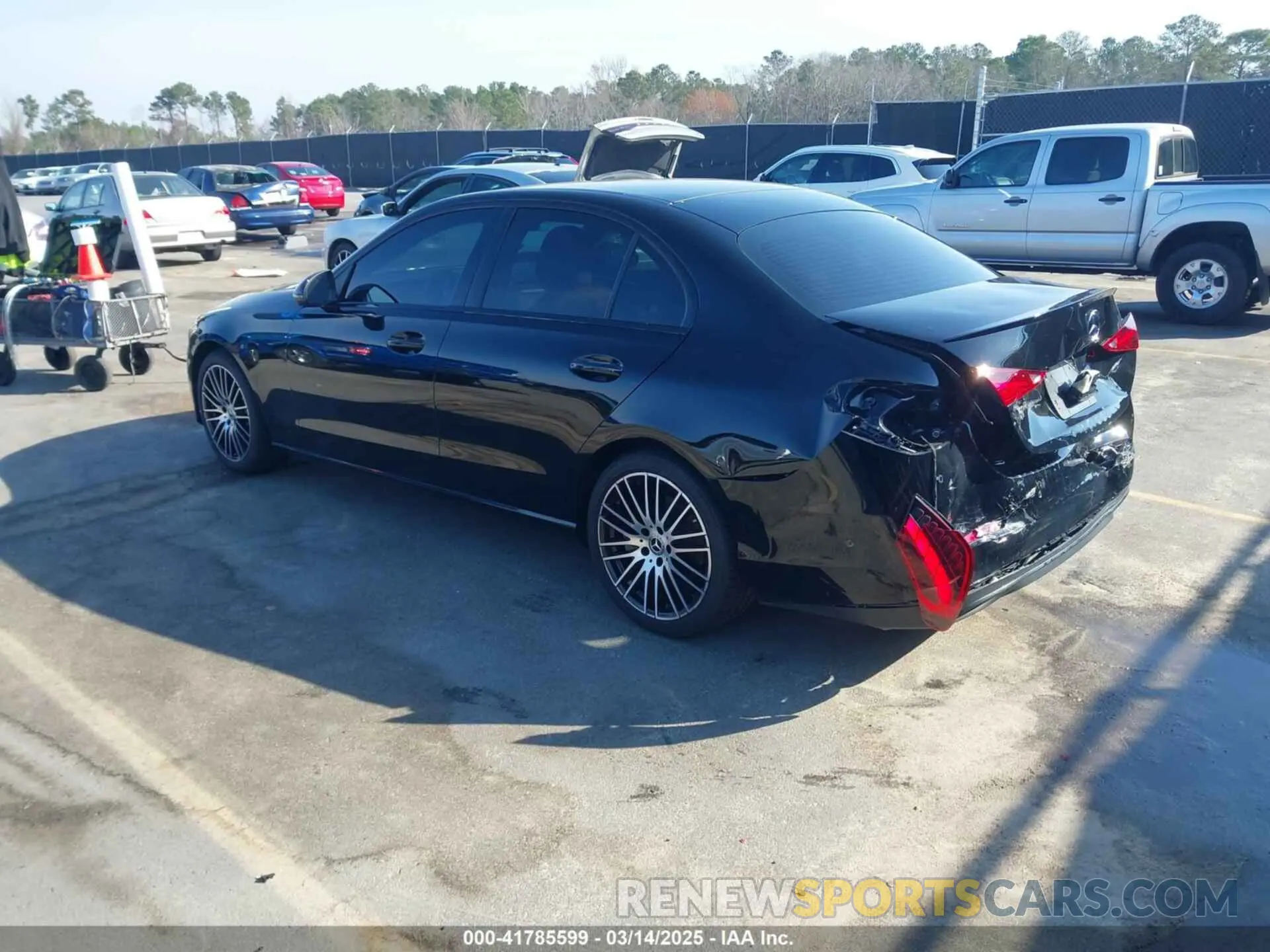 3 Photograph of a damaged car W1KAF4GB8NR047335 MERCEDES-BENZ C 300 2022