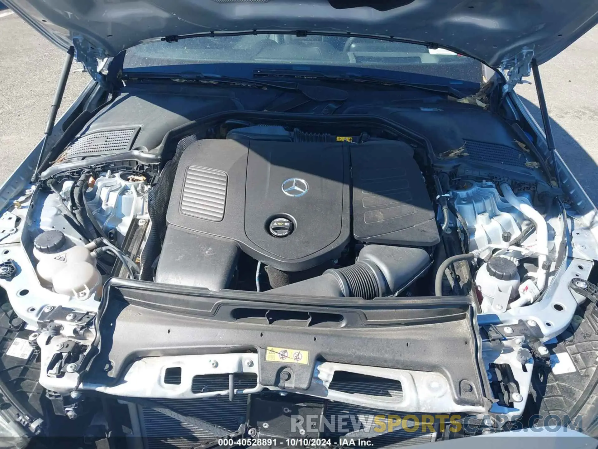 10 Photograph of a damaged car W1KAF4HB2NR052576 MERCEDES-BENZ C 300 2022