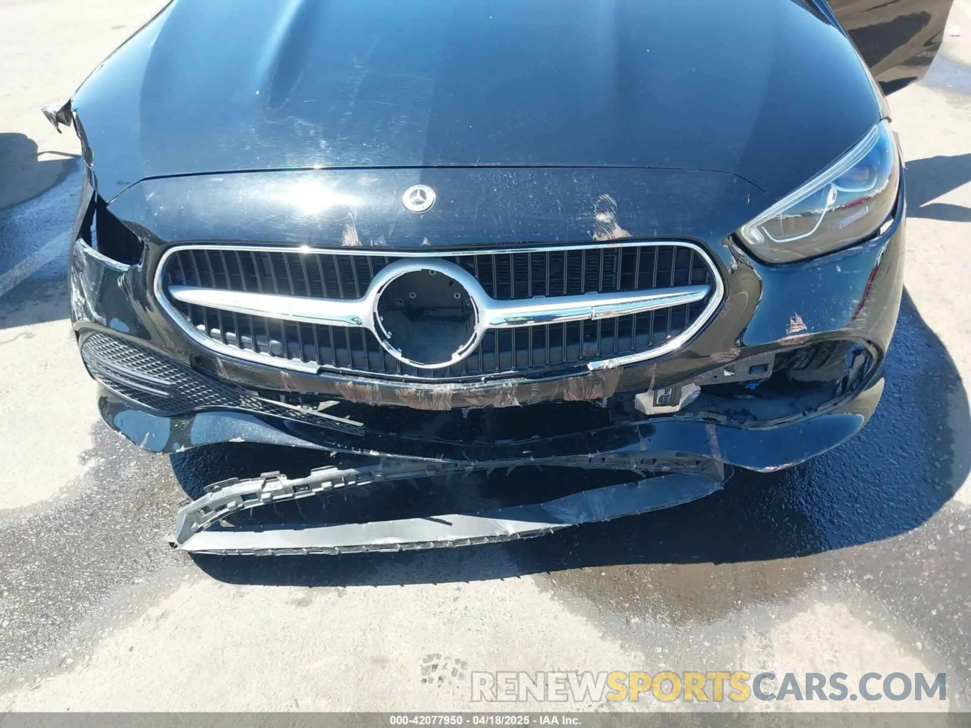 6 Photograph of a damaged car W1KAF4HB4NR011074 MERCEDES-BENZ C 300 2022