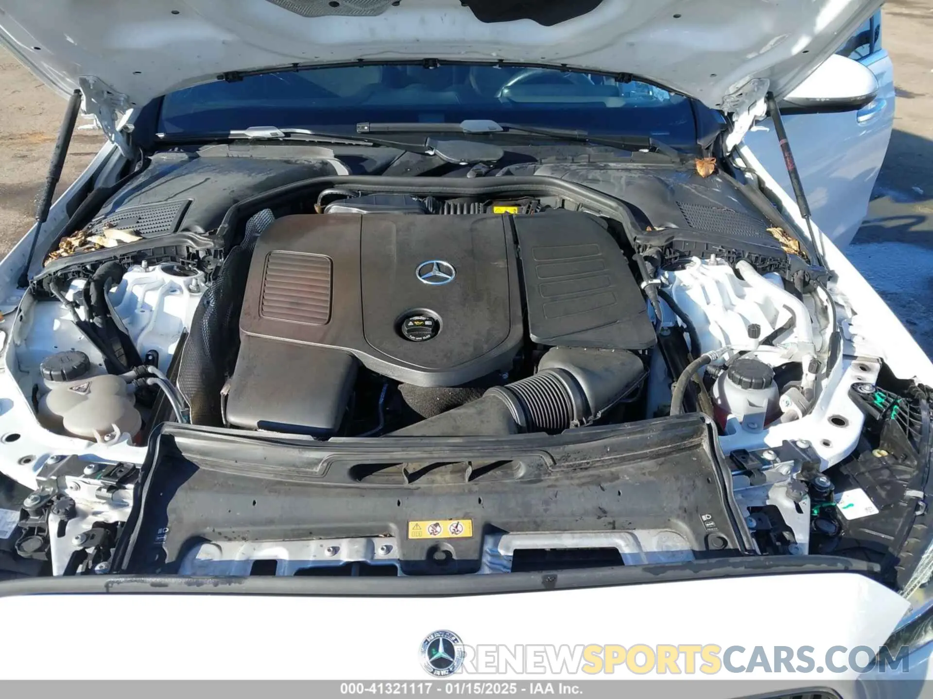 10 Photograph of a damaged car W1KAF4HB4NR034712 MERCEDES-BENZ C 300 2022