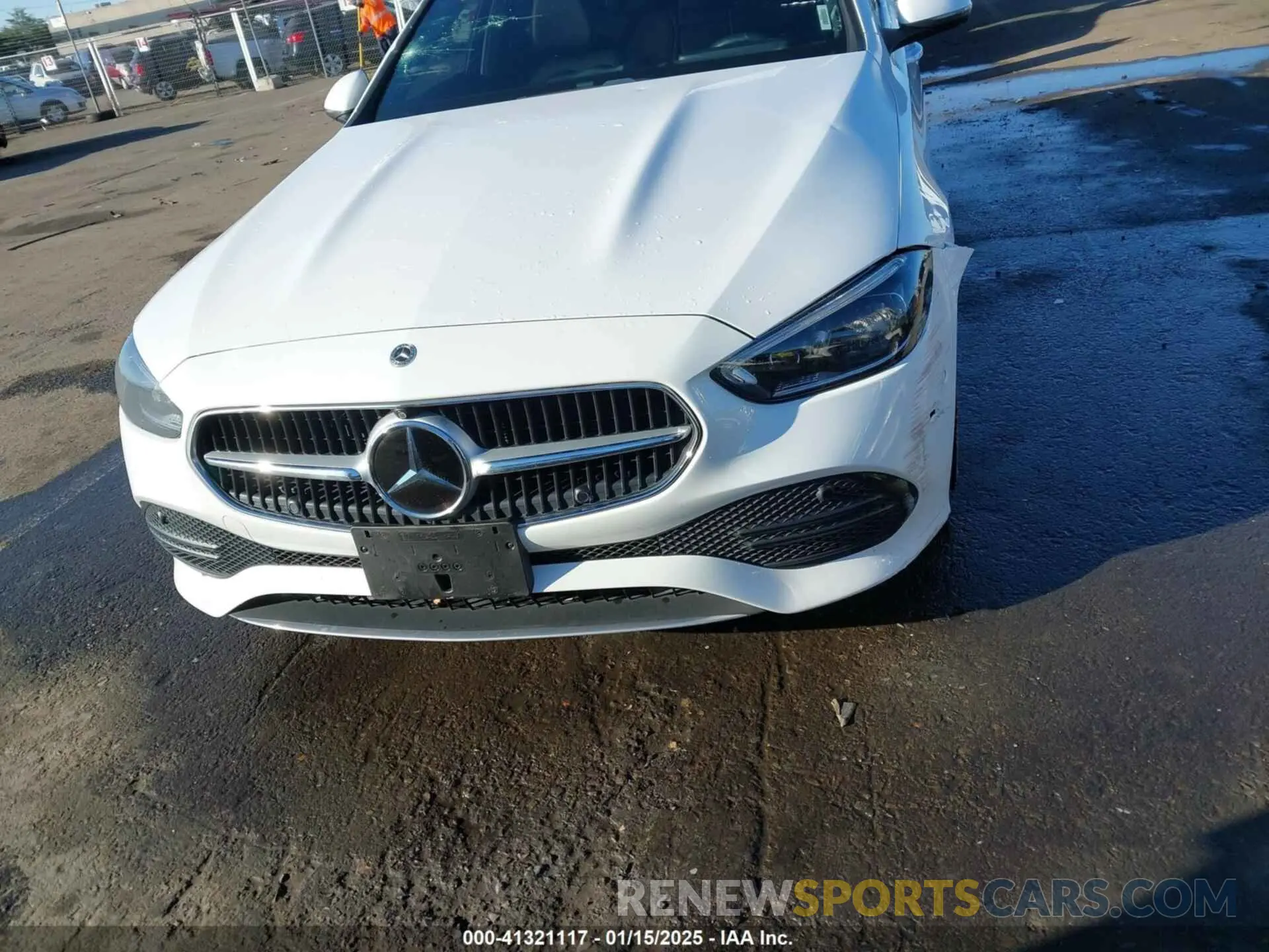 12 Photograph of a damaged car W1KAF4HB4NR034712 MERCEDES-BENZ C 300 2022