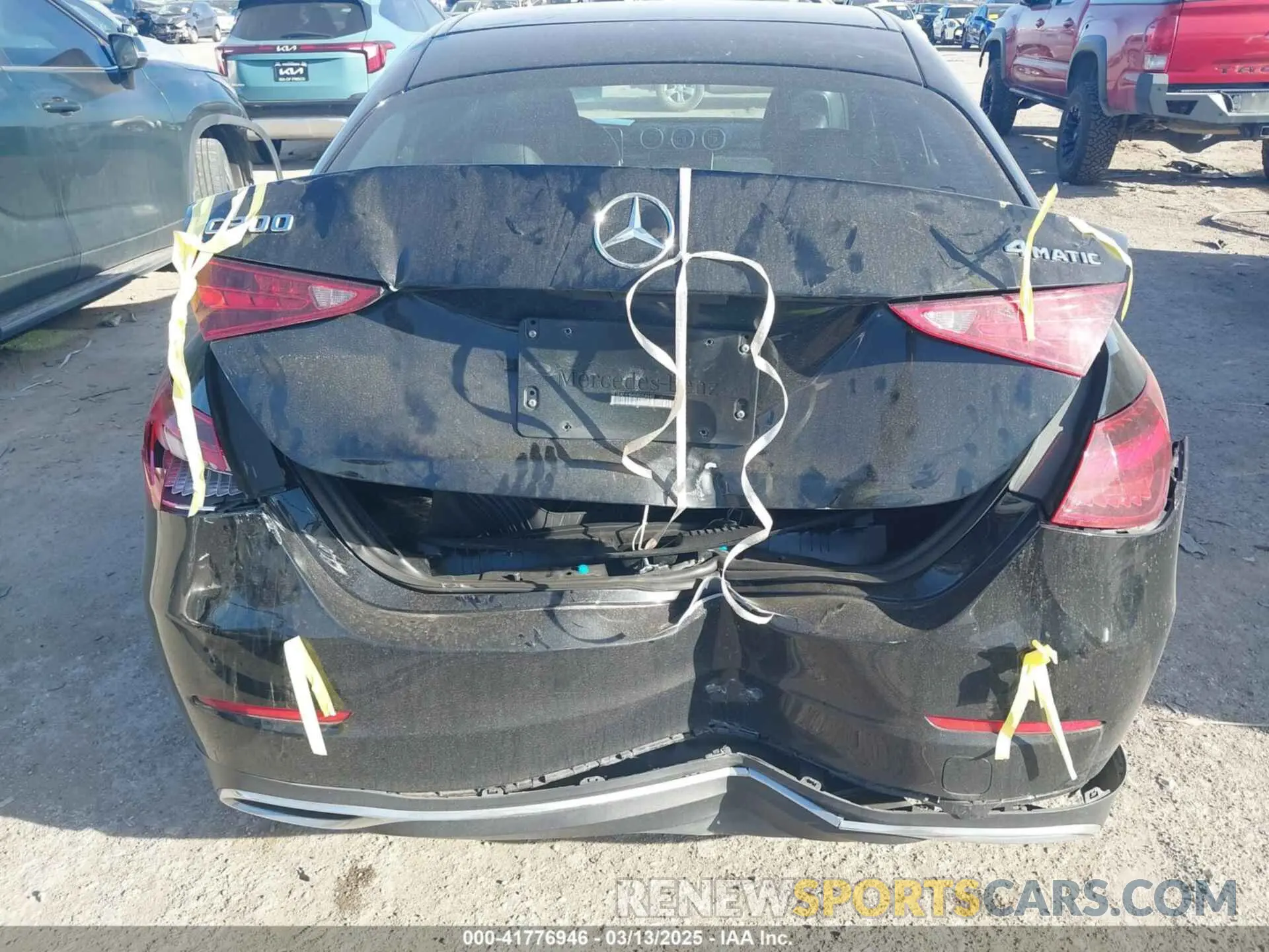 6 Photograph of a damaged car W1KAF4HB4NR058640 MERCEDES-BENZ C 300 2022