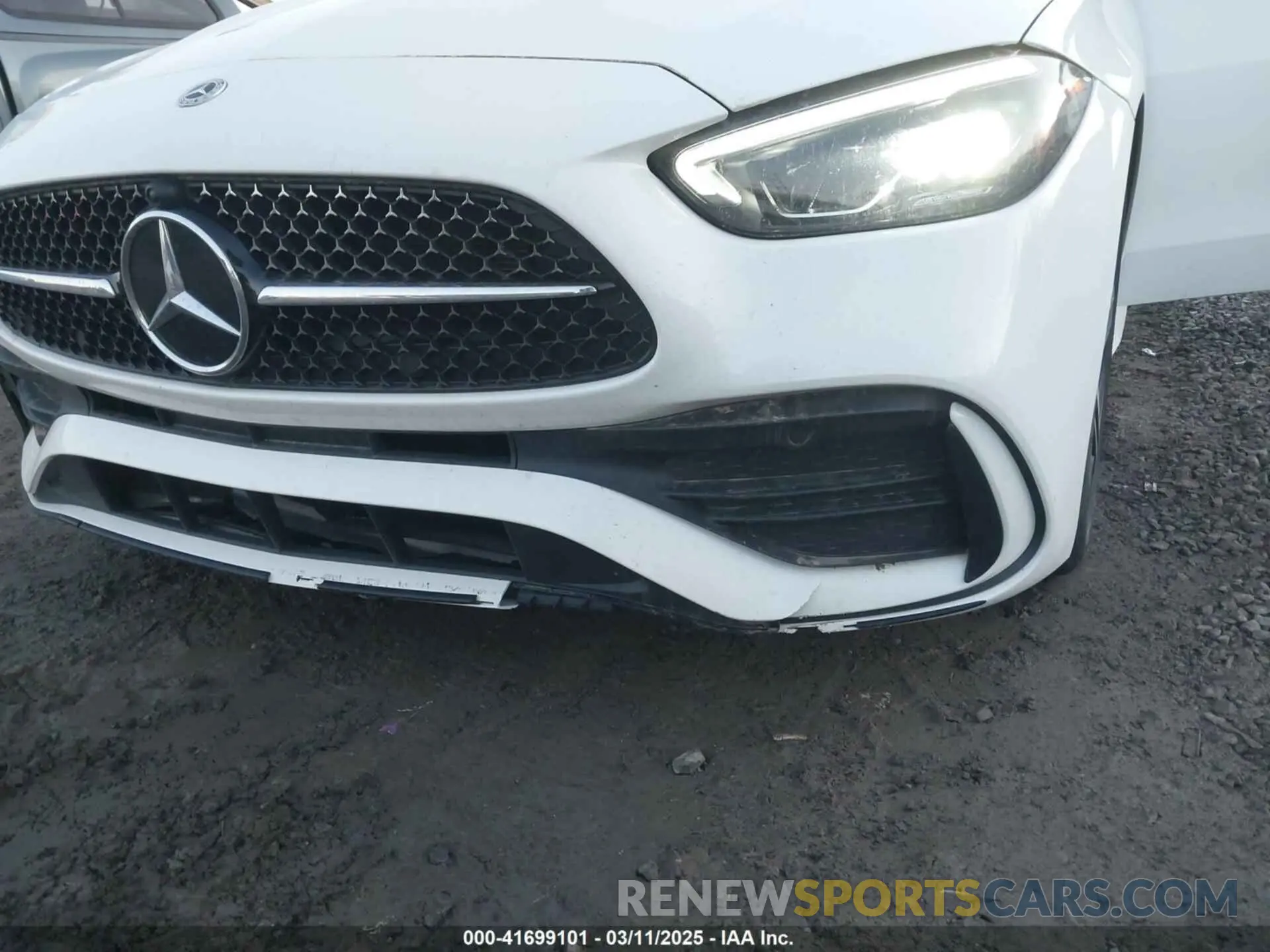 6 Photograph of a damaged car W1KAF4HB9NR043468 MERCEDES-BENZ C 300 2022