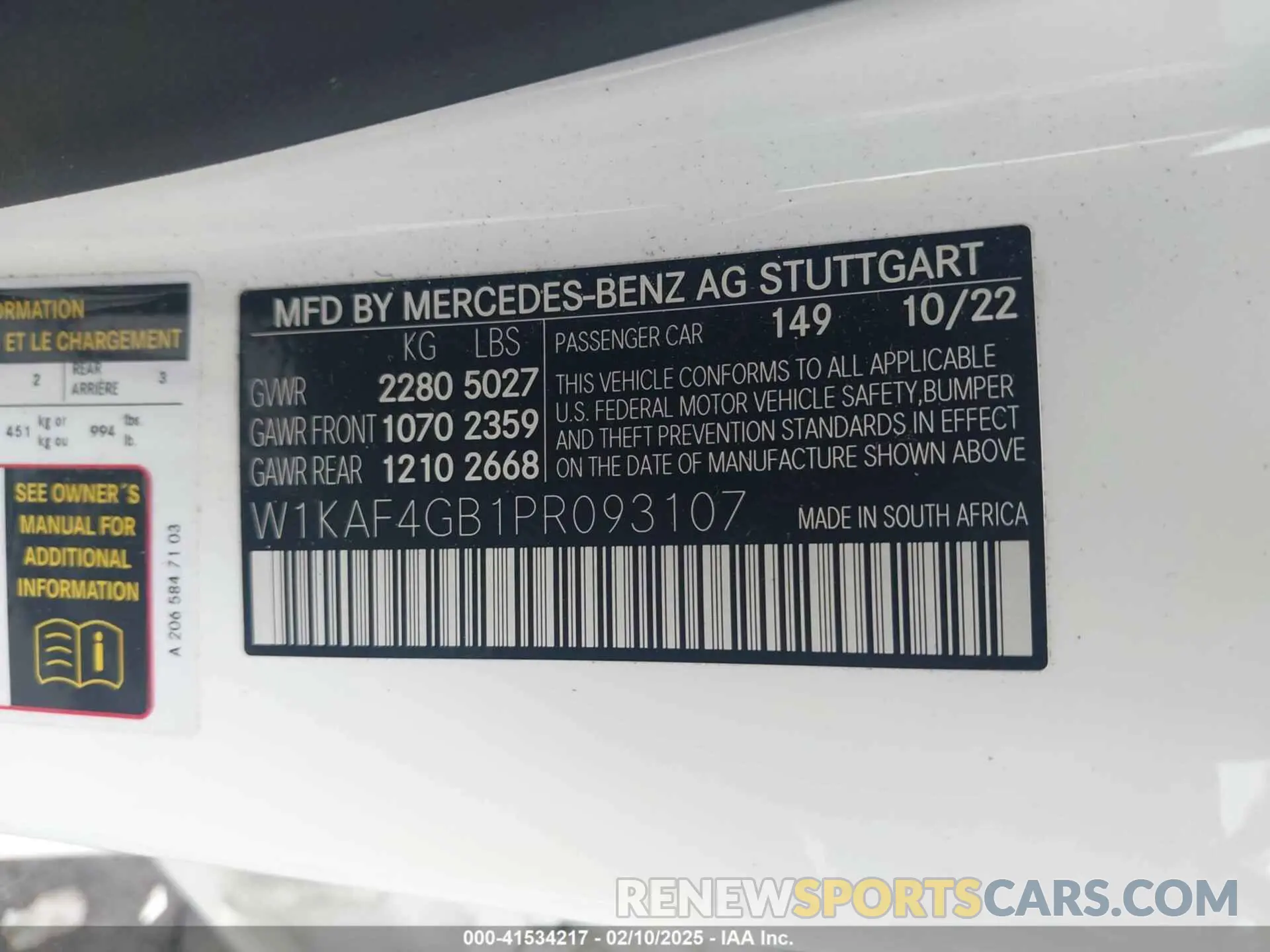 9 Photograph of a damaged car W1KAF4GB1PR093107 MERCEDES-BENZ C 300 2023