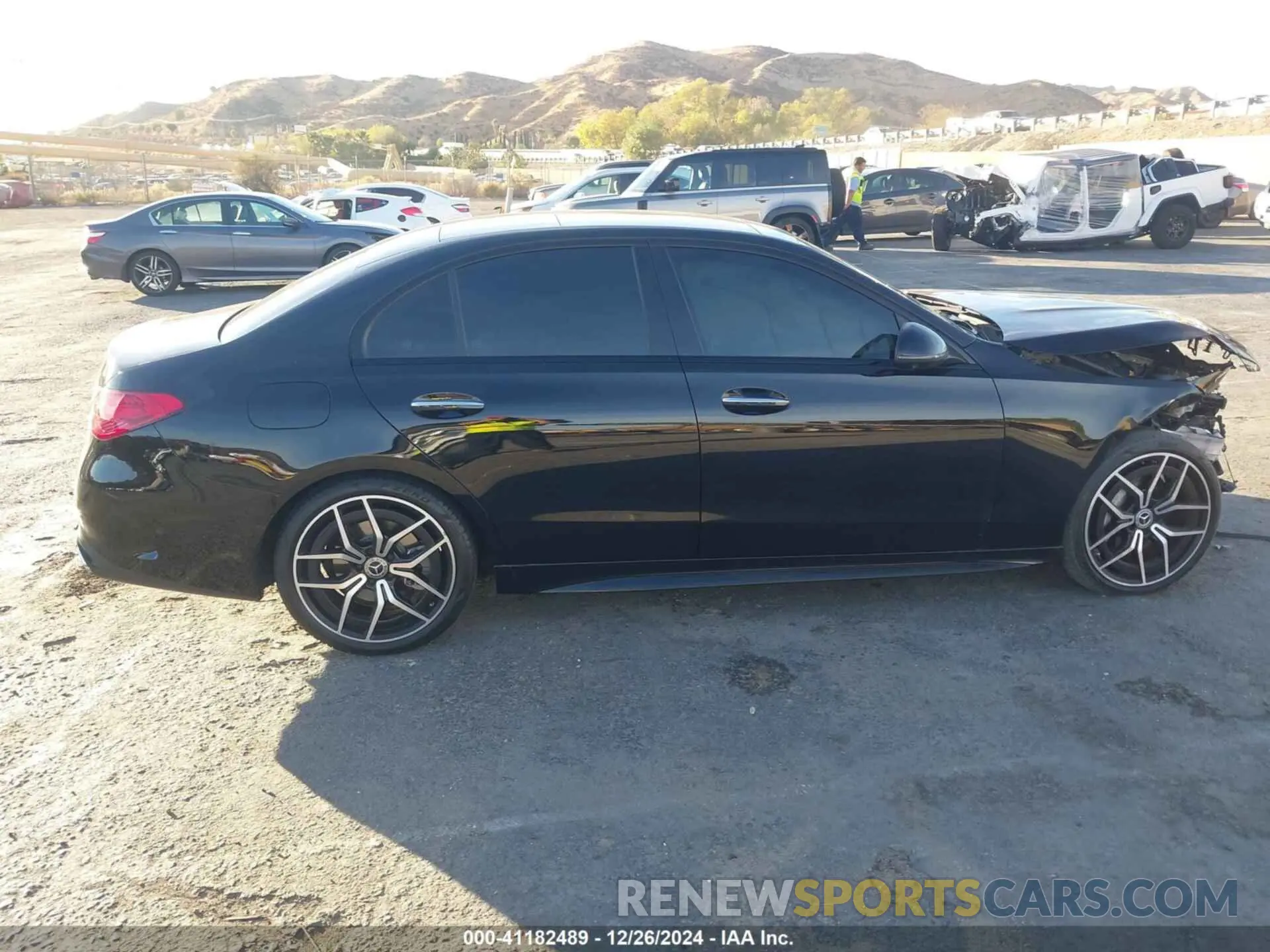 14 Photograph of a damaged car W1KAF4GB3PR093979 MERCEDES-BENZ C 300 2023