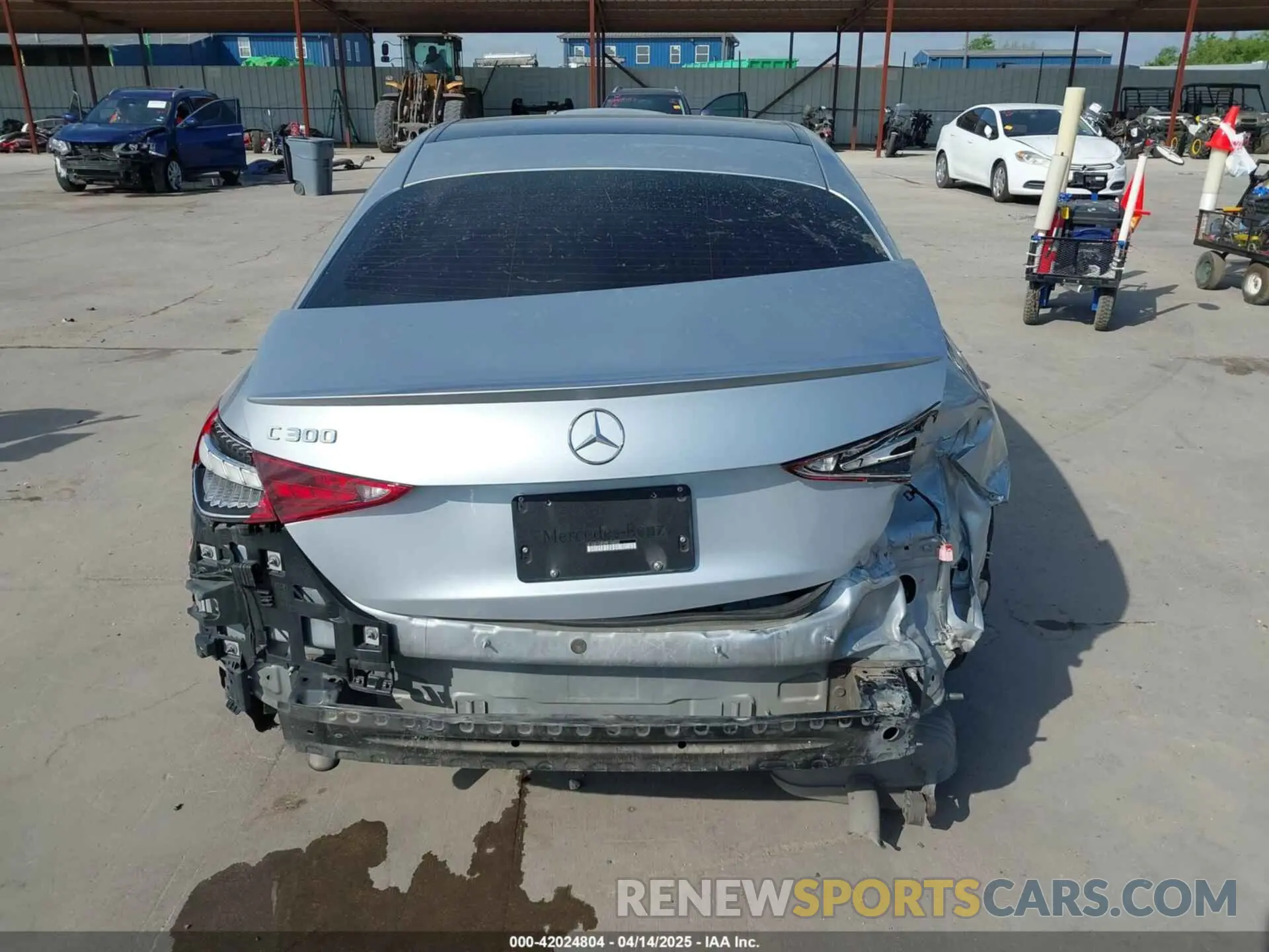 16 Photograph of a damaged car W1KAF4GB3PR106522 MERCEDES-BENZ C 300 2023