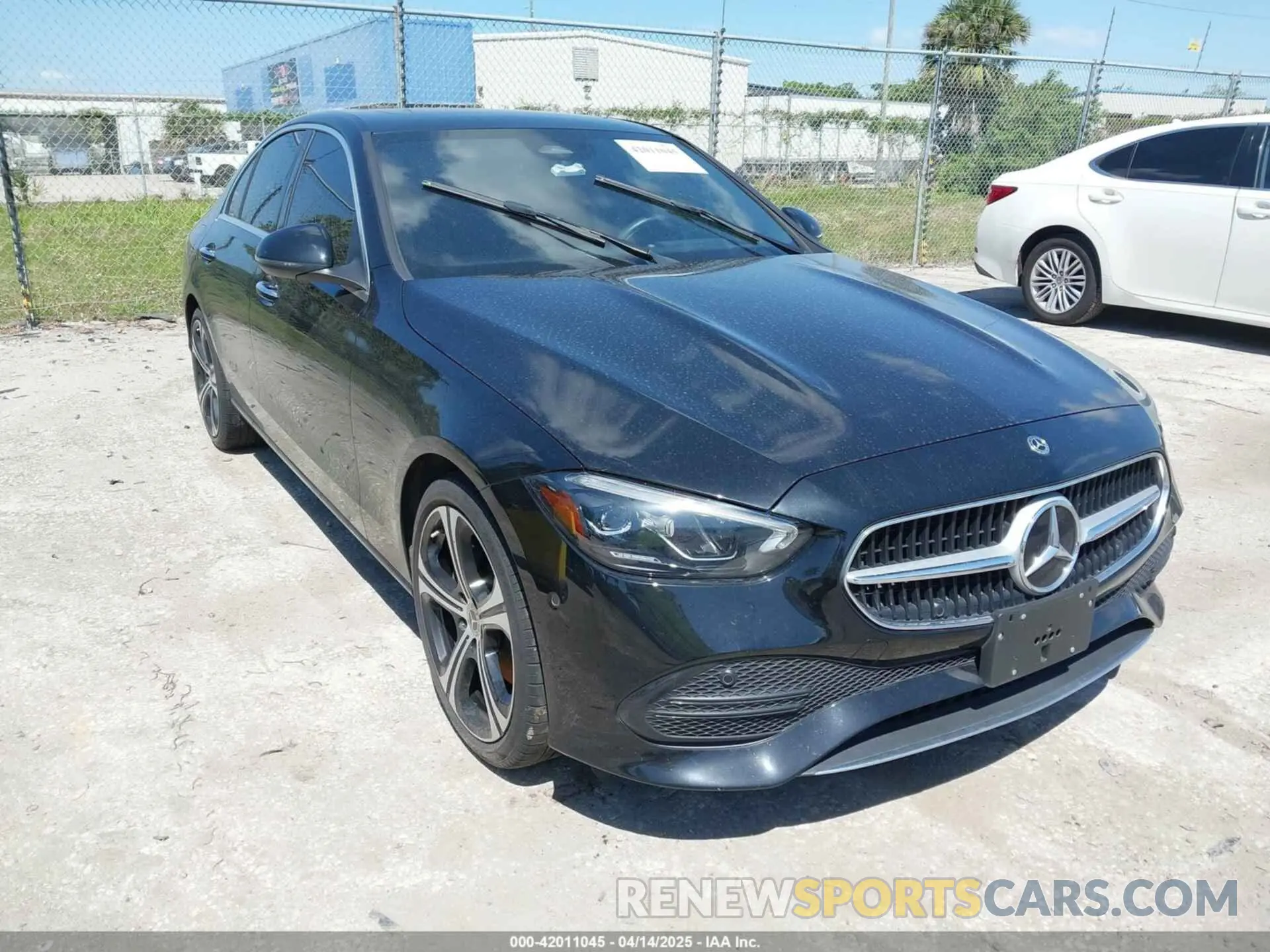 1 Photograph of a damaged car W1KAF4GB3PR134336 MERCEDES-BENZ C 300 2023