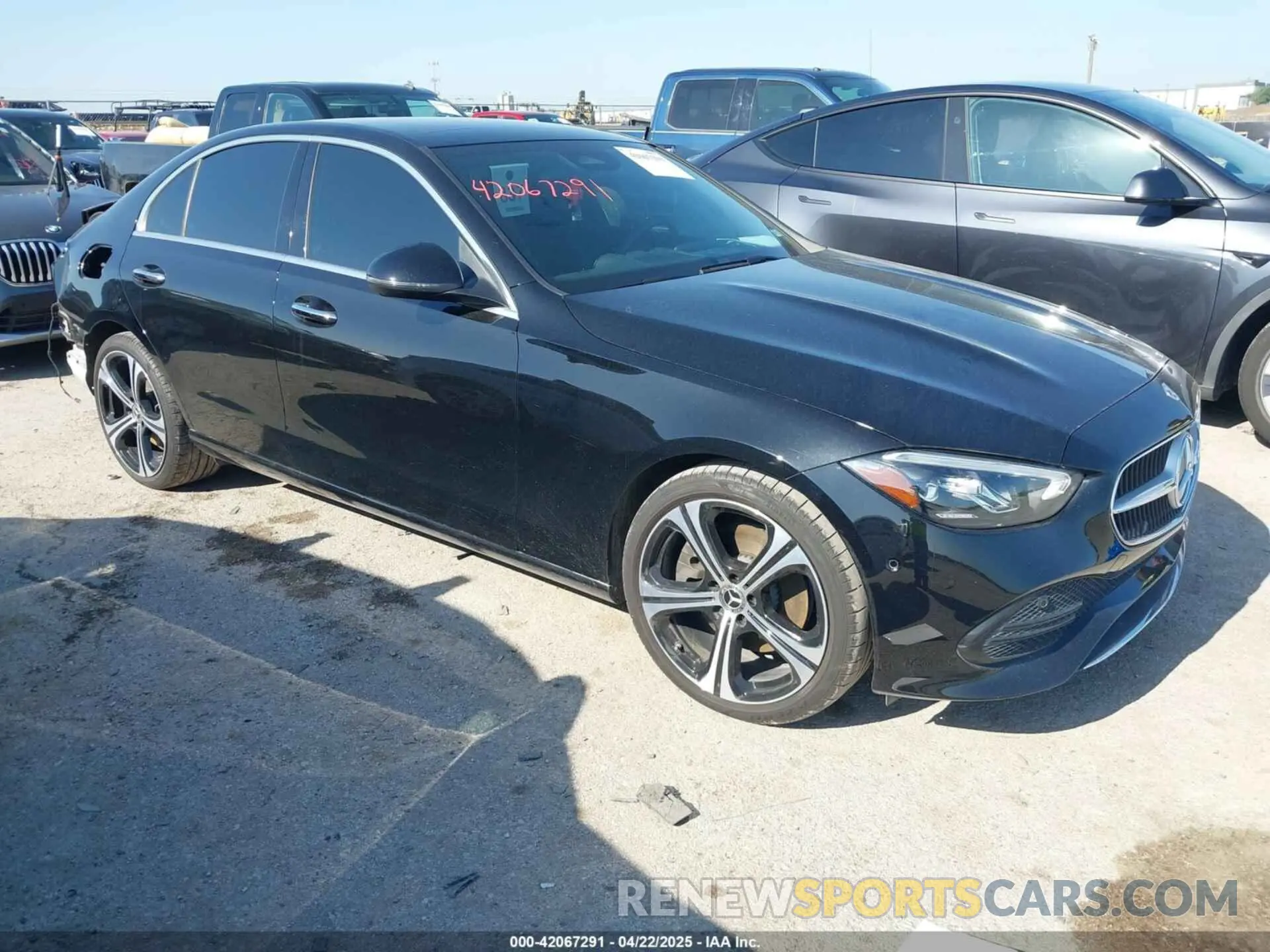 1 Photograph of a damaged car W1KAF4GB5PR139666 MERCEDES-BENZ C 300 2023